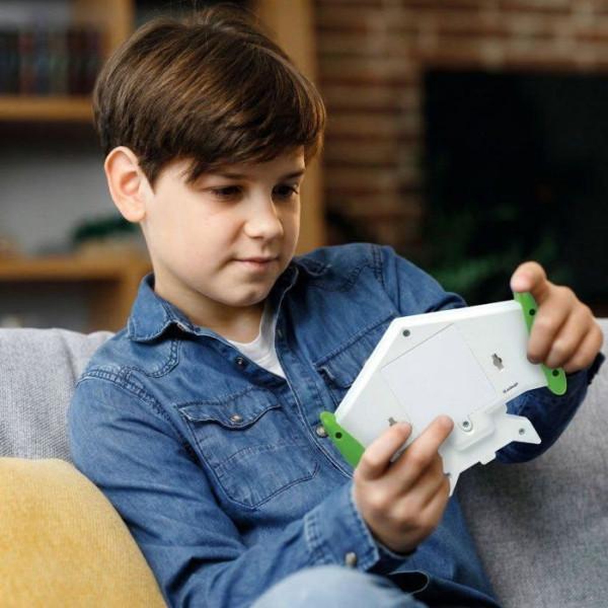 Voir la diapositive 4 : Lexibook Console Portable Toy Story avec contrôle gestuel