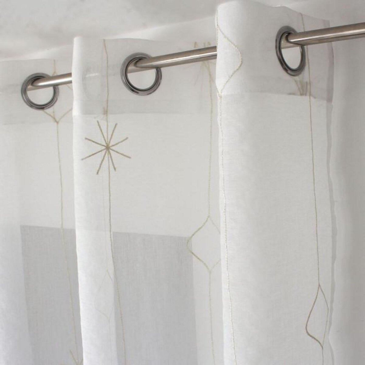 Paris Prix Rideau Voilage Brodé  Noël  140x240cm Blanc & Or