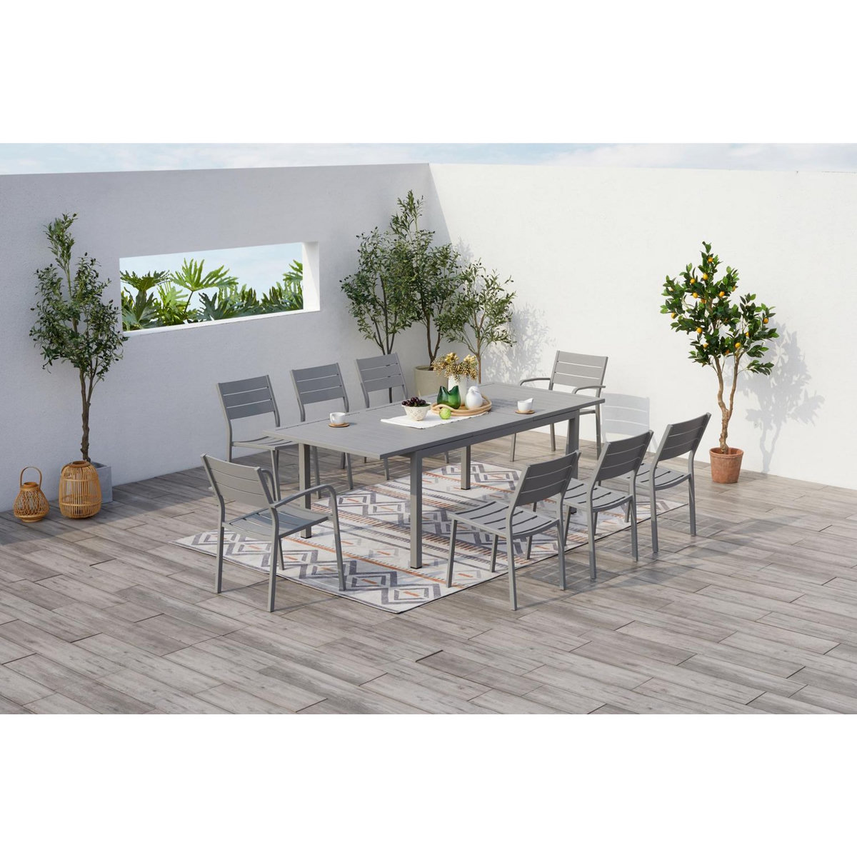 CONCEPT USINE Table de jardin extensible 6 chaises et 2 fauteuils en alu MEZZANE