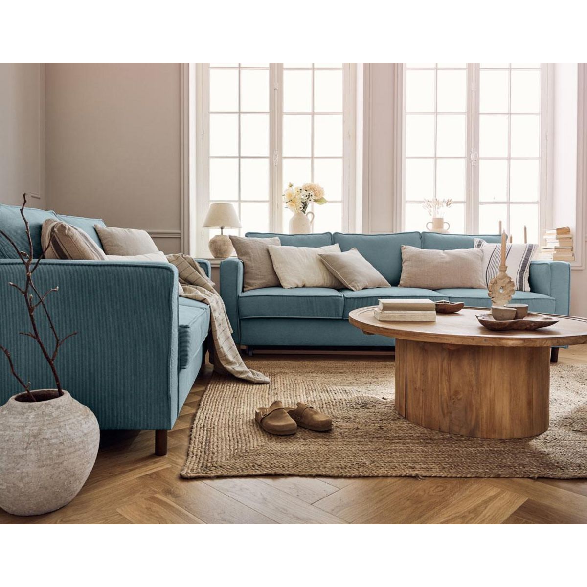 LISA DESIGN Jake - canapé 2 places en velours côtelé - pieds bois foncé