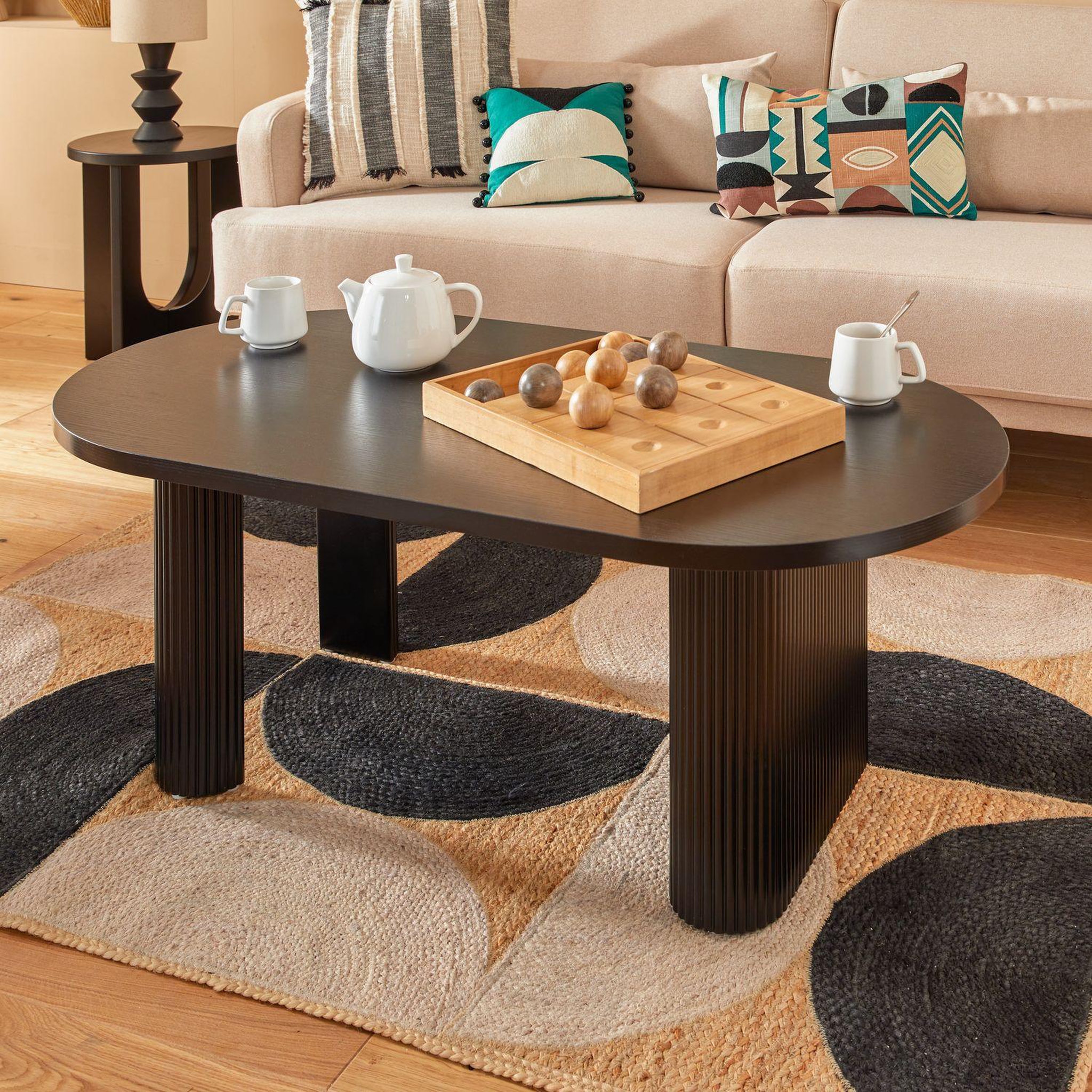 Voir la diapositive 2 : ATMOSPHERA Table basse ovale en bois olova - noir