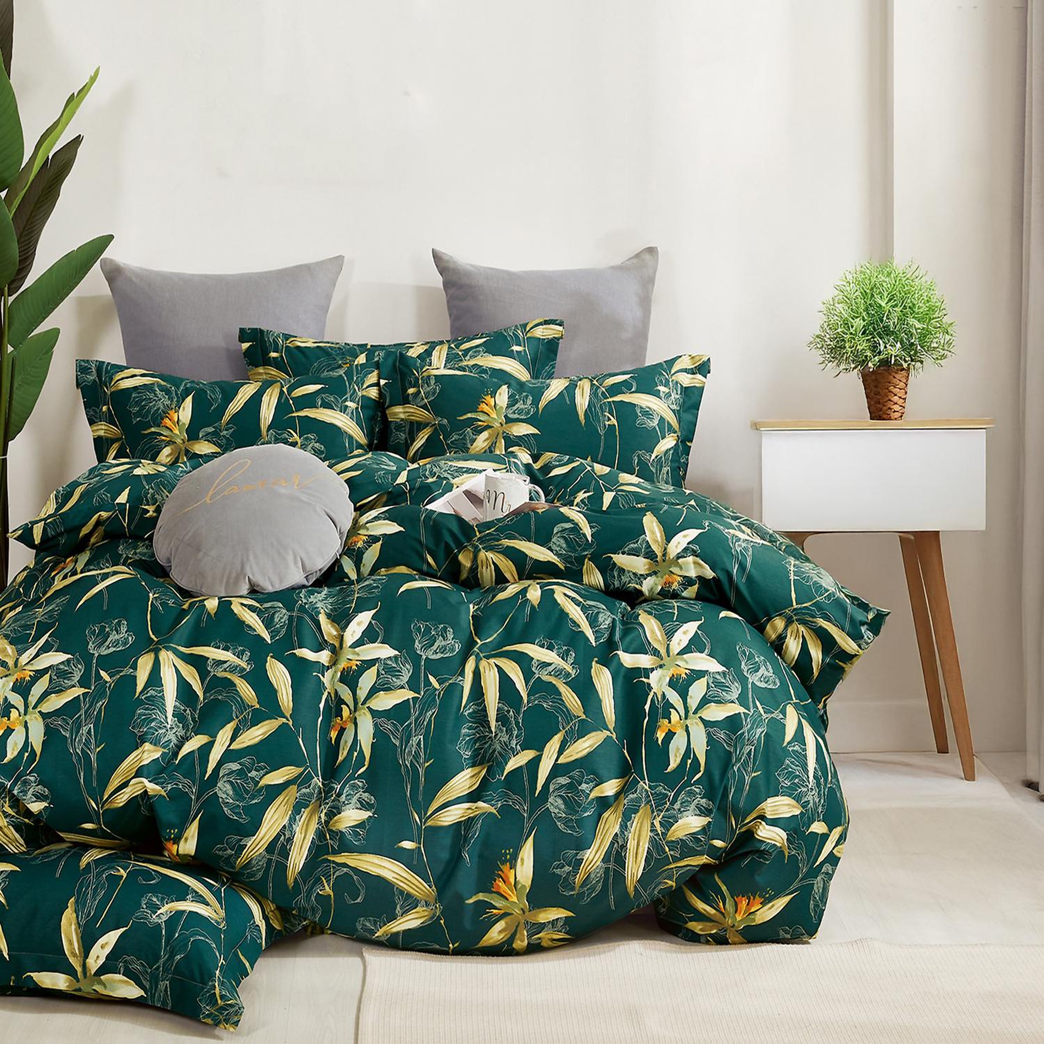 Home collection Parure housse de couette 100 % percale de coton 80 fils Bambusia. Coloris disponibles : Vert