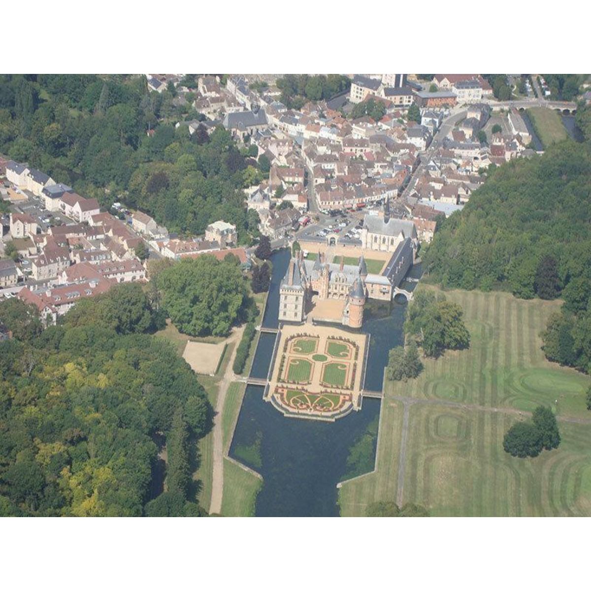 Smartbox 1h de vol spectaculaire en paramoteur près de Paris - Coffret Cadeau Sport & Aventure