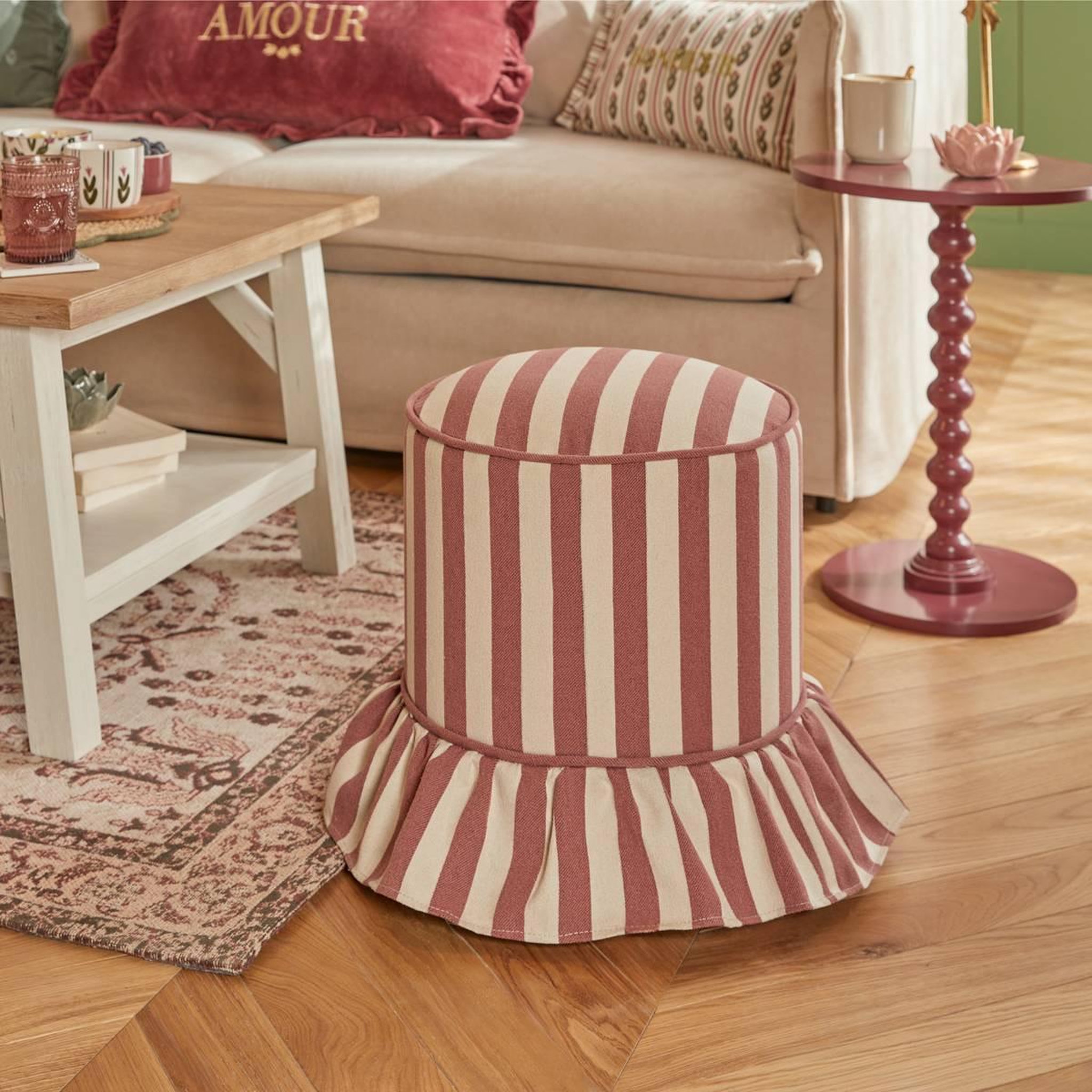 Voir la diapositive 5 : ATMOSPHERA Pouf rayé à volant  fiora  41cm rose