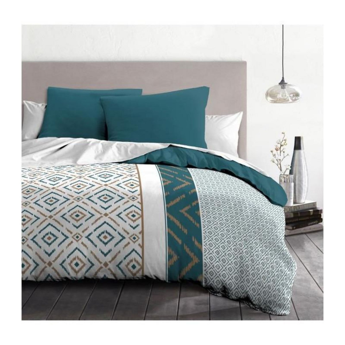HOME LINGE PASSION Parure de couette microfibre Ethno - 1 housse de couette 240x260 cm + 2 taies d'oreiller 63x63 cm - Bleu Canard - HOME LINGE PAS