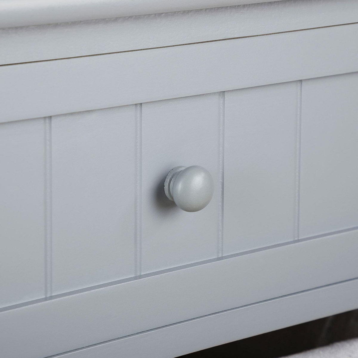 IDIMEX Table de chevet AKURE avec 1 tiroir et 1 panier en bois