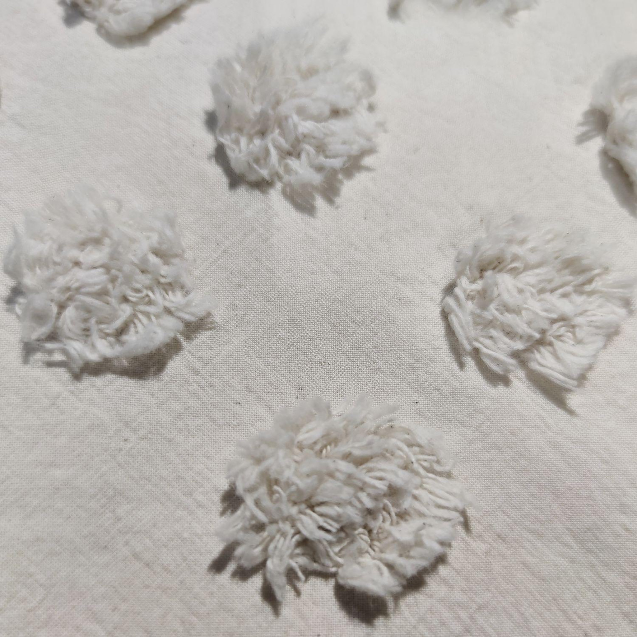 Voir la diapositive 2 : ATMOSPHERA Parure de lit en coton lavé Tuft - 260 x 240 cm