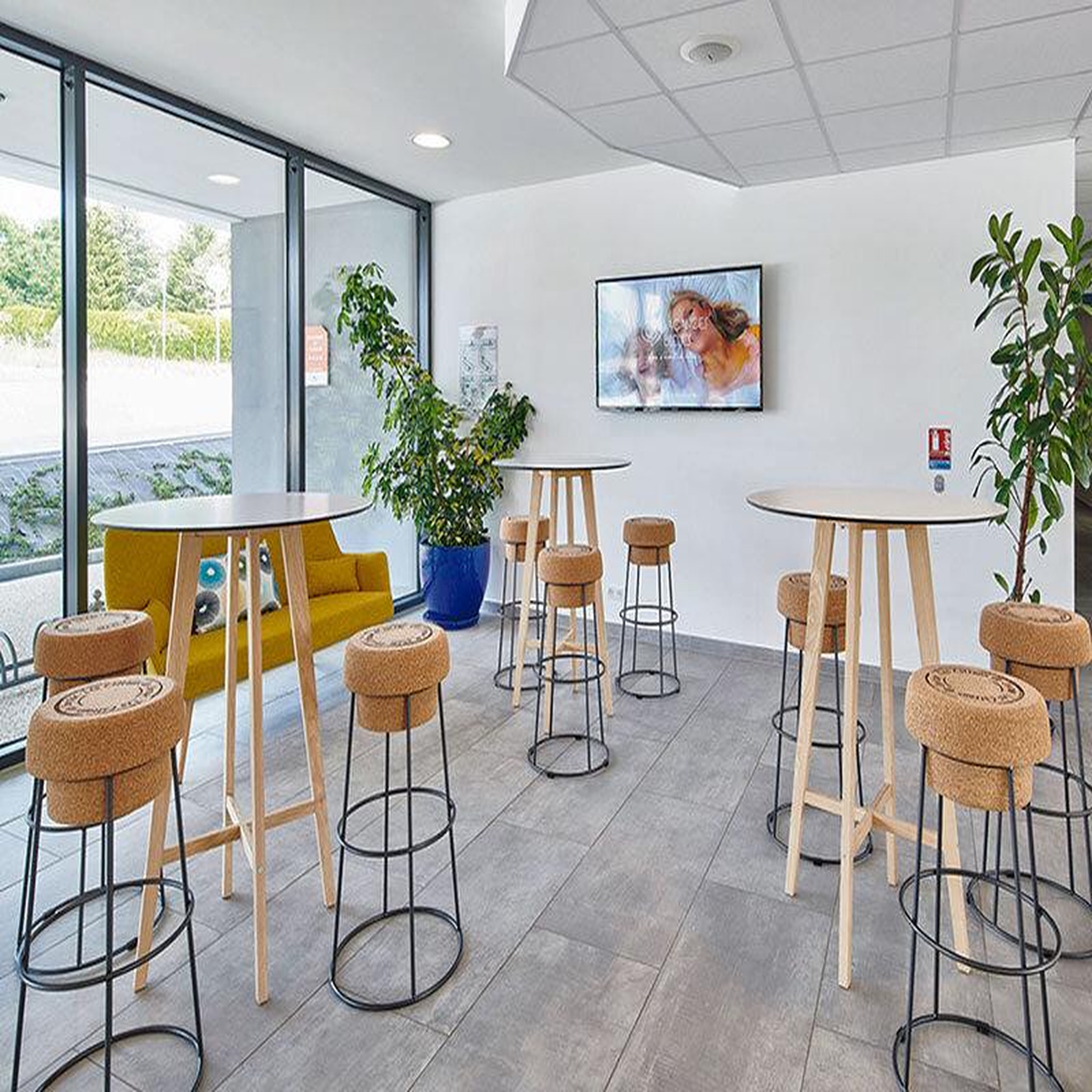 Voir la diapositive 4 : Smartbox 2 jours de détente en résidence de vacances 4* à jonzac - coffret cadeau séjour