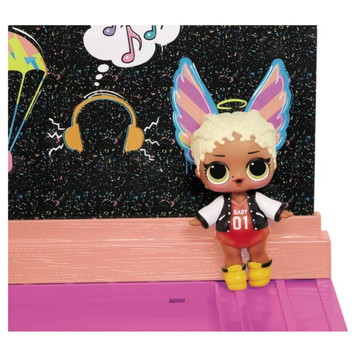 MGA LOL Surprise Fashion Show House 