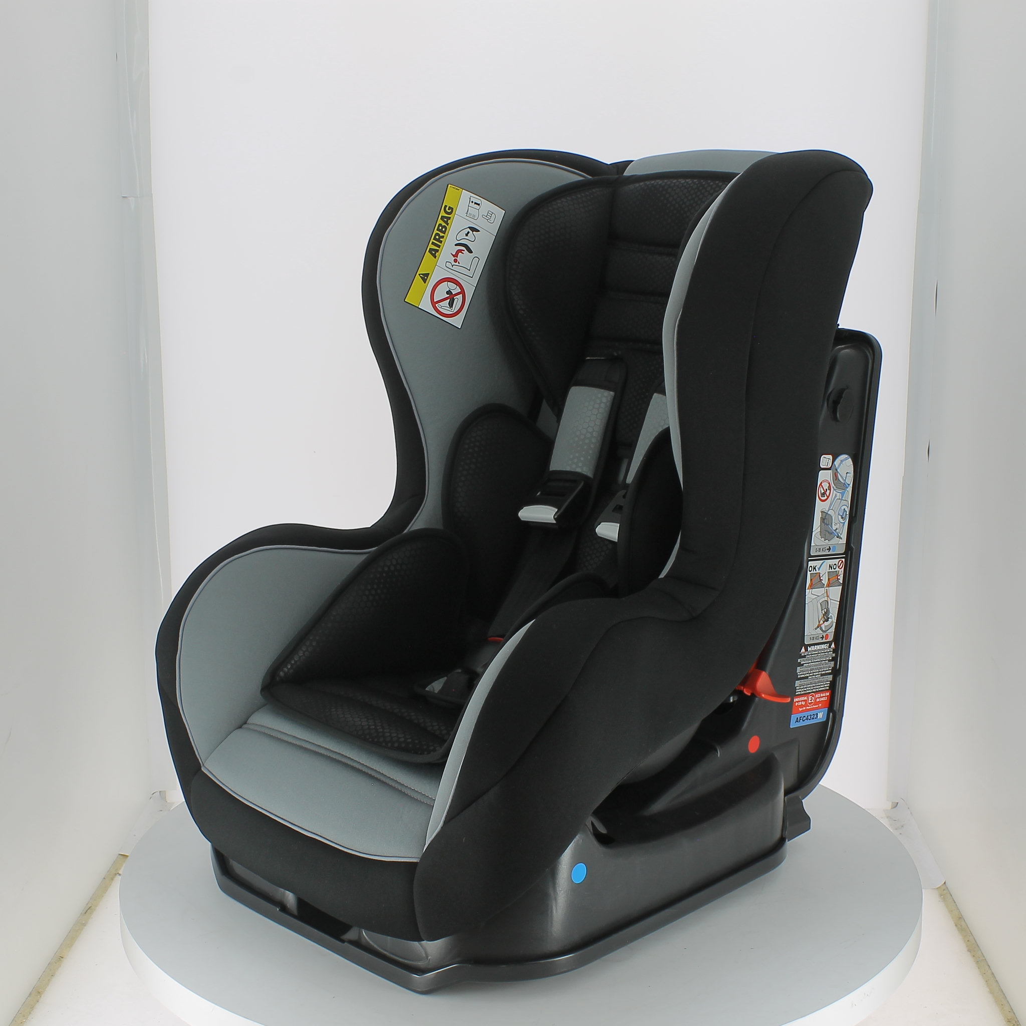 Voir la diapositive 2 : AUCHAN BABY Siège auto groupe 0/1/2 A20 gris