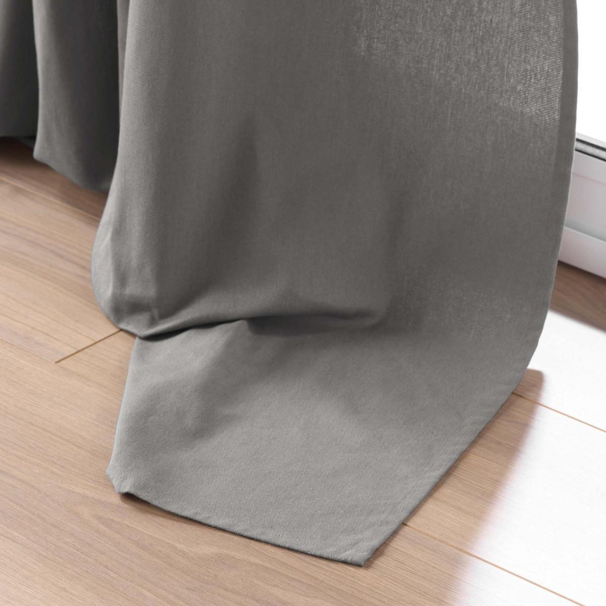 Voir la diapositive 3 : Douceur d'Intérieur Rideau à œillets  twily  135x260cm gris