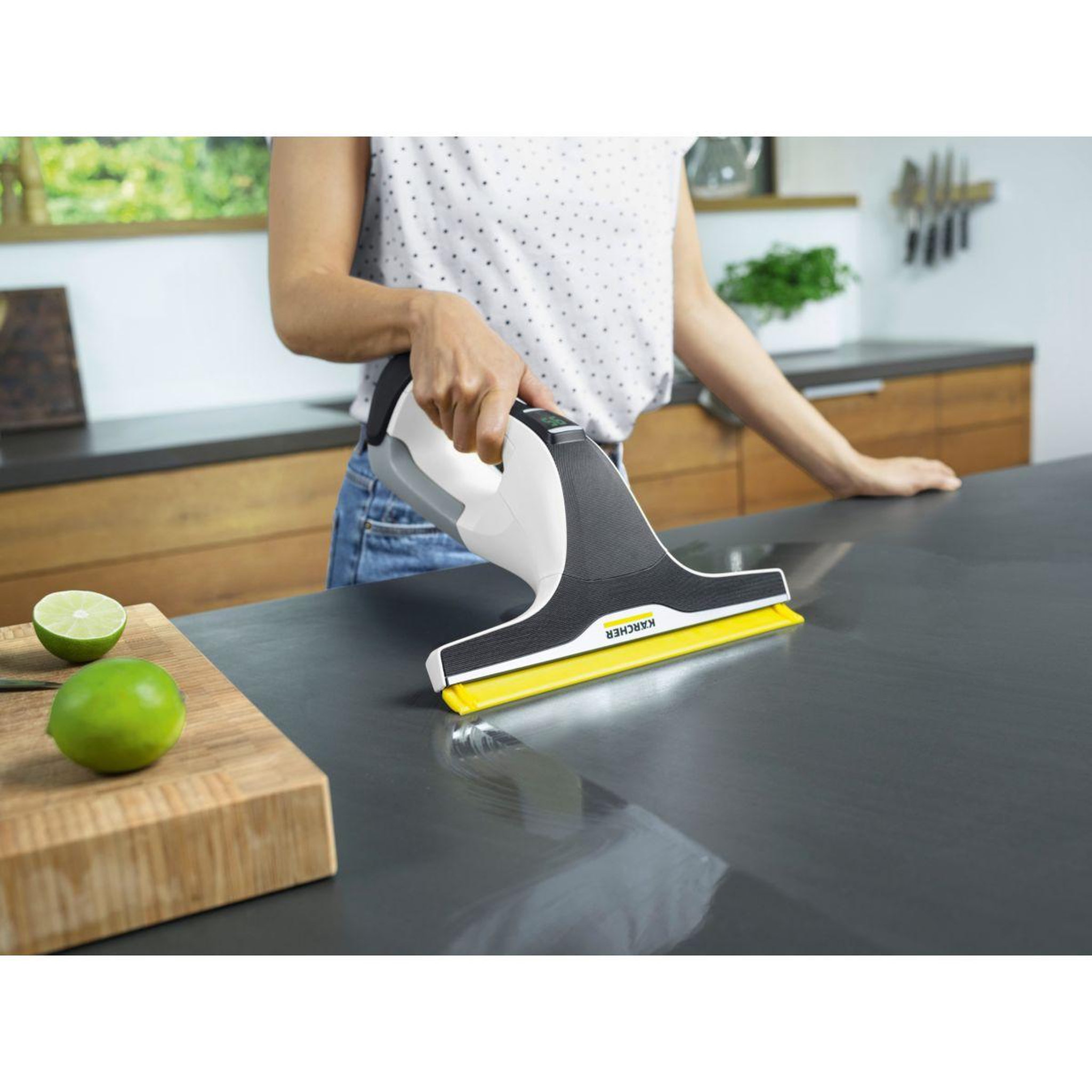 Voir la diapositive 3 : KARCHER Nettoyeur vitres WV 6 Plus white