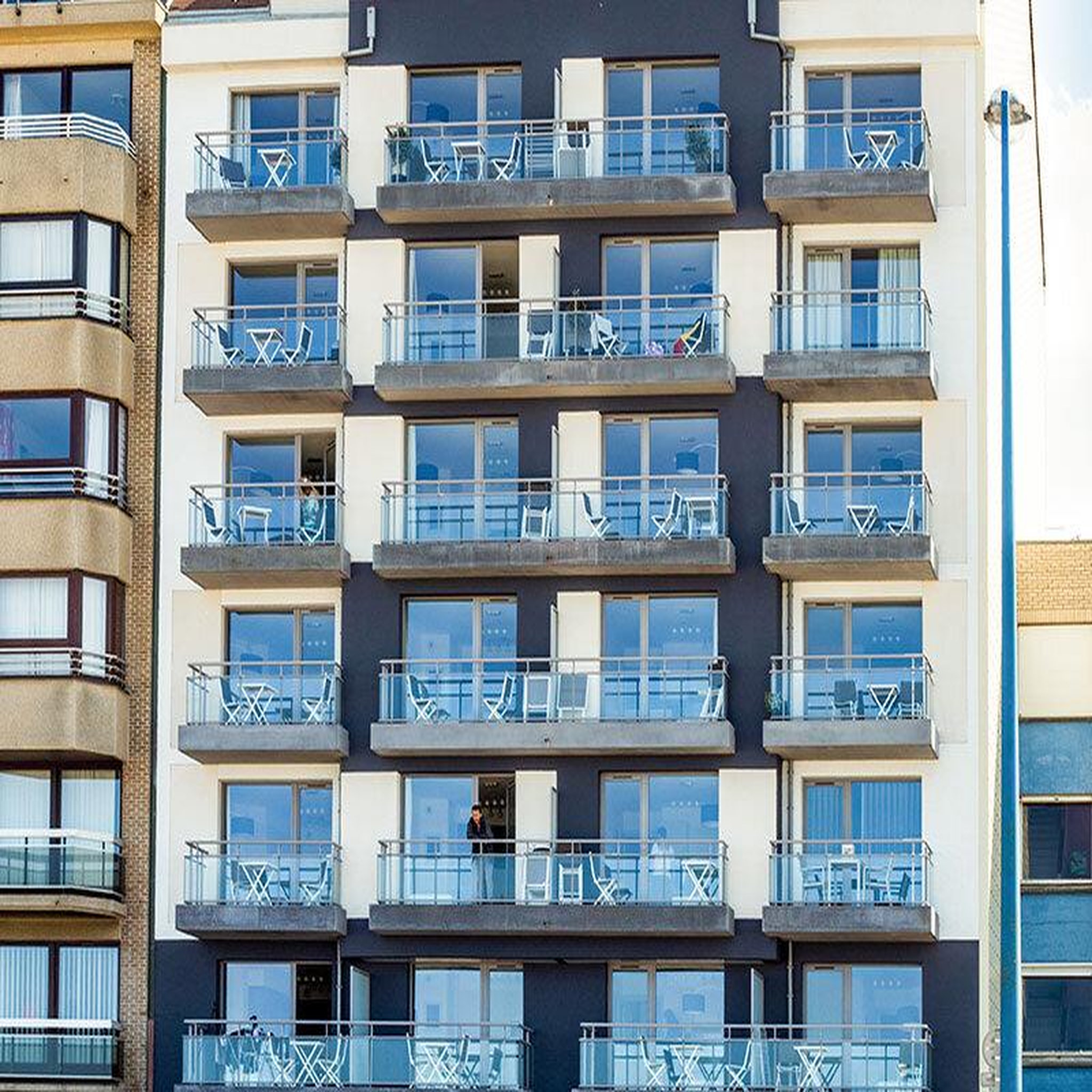 Voir la diapositive 4 : Smartbox 4 jours en famille dans un appartement à bray-dunes - coffret cadeau séjour