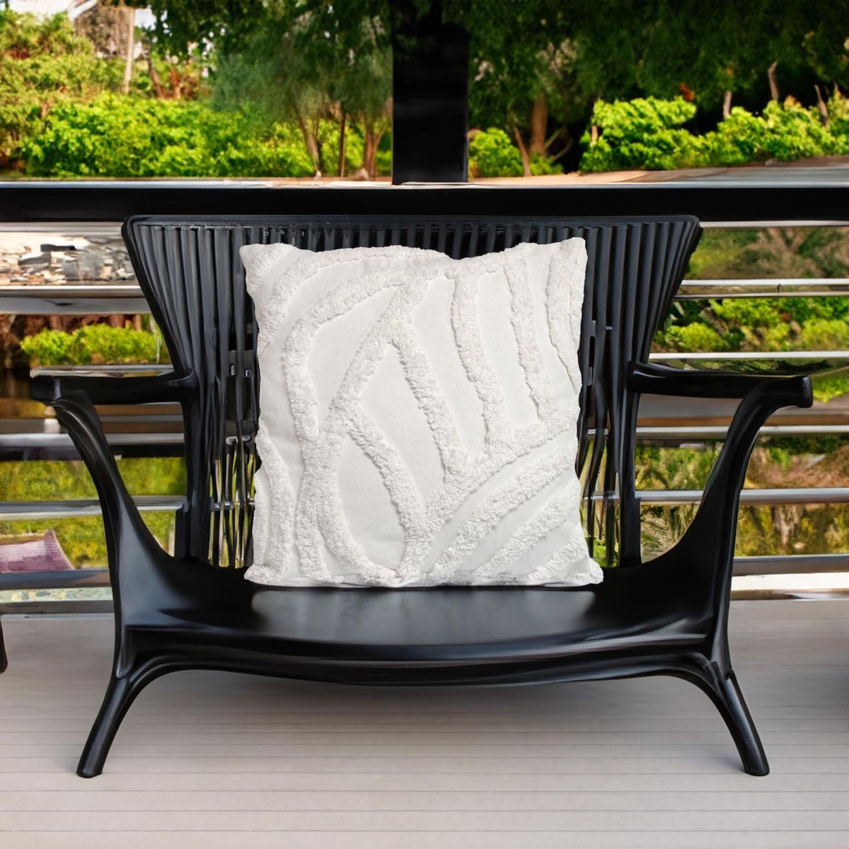 SOLEIL D'OCRE Coussin 40x40 cm TUFT, par Soleil d'Ocre