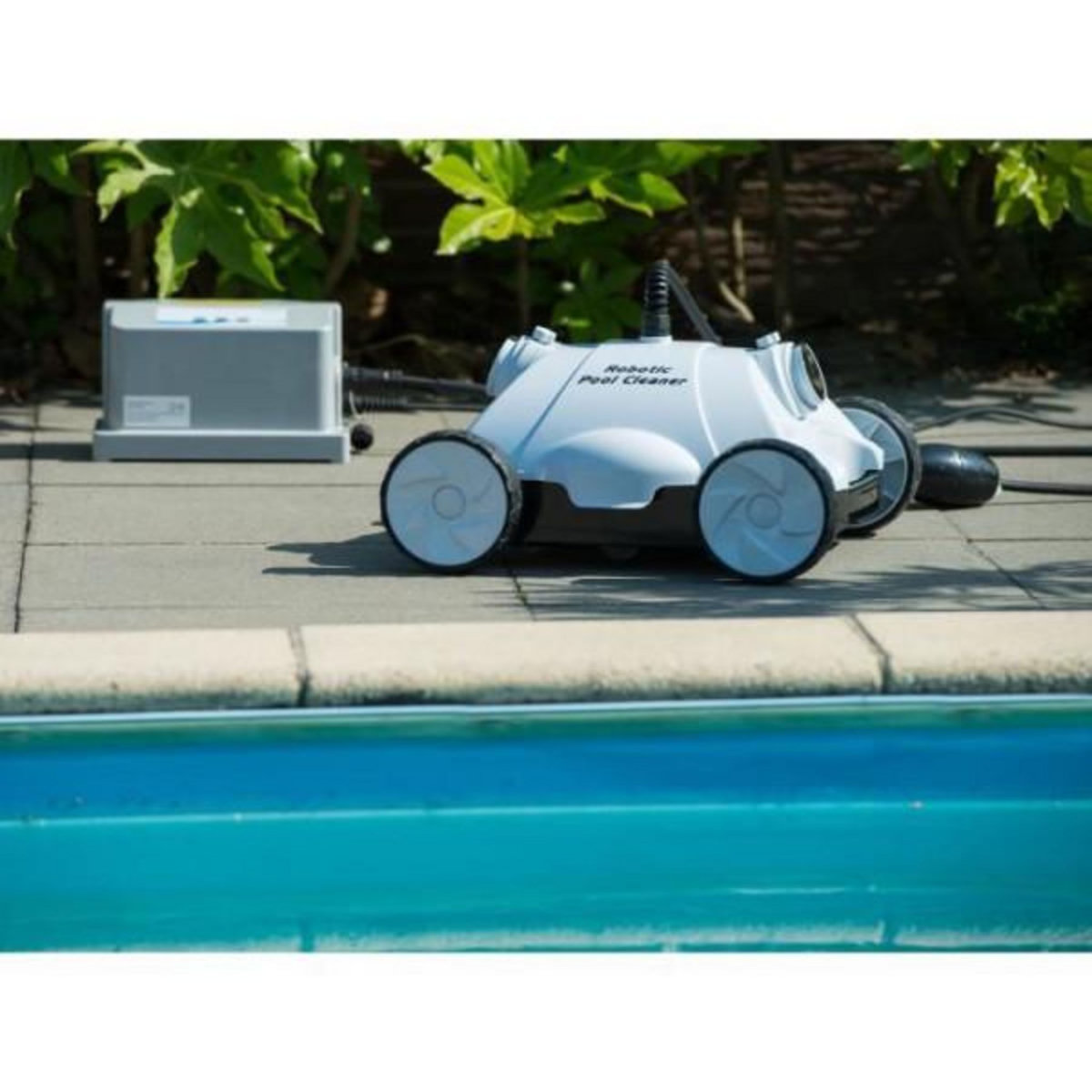 Ubbink Robot nettoyeur de piscine UBBINK - Robotclean 1 - nettoyage fond pour toutes piscines