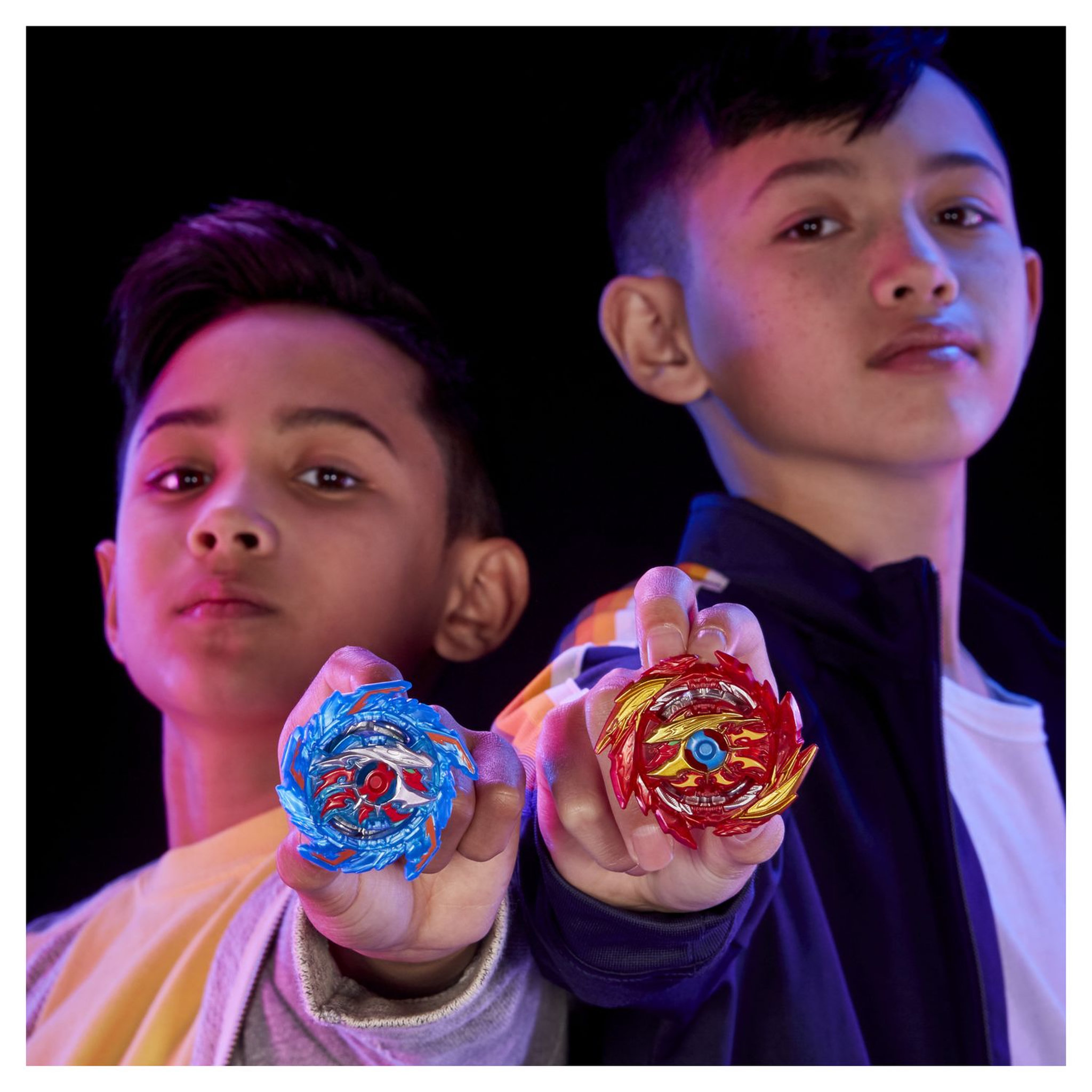 Voir la diapositive 8 : HASBRO Beyblade Burst surge SpeedStorm - Set de combat/Arène K.O. électrique