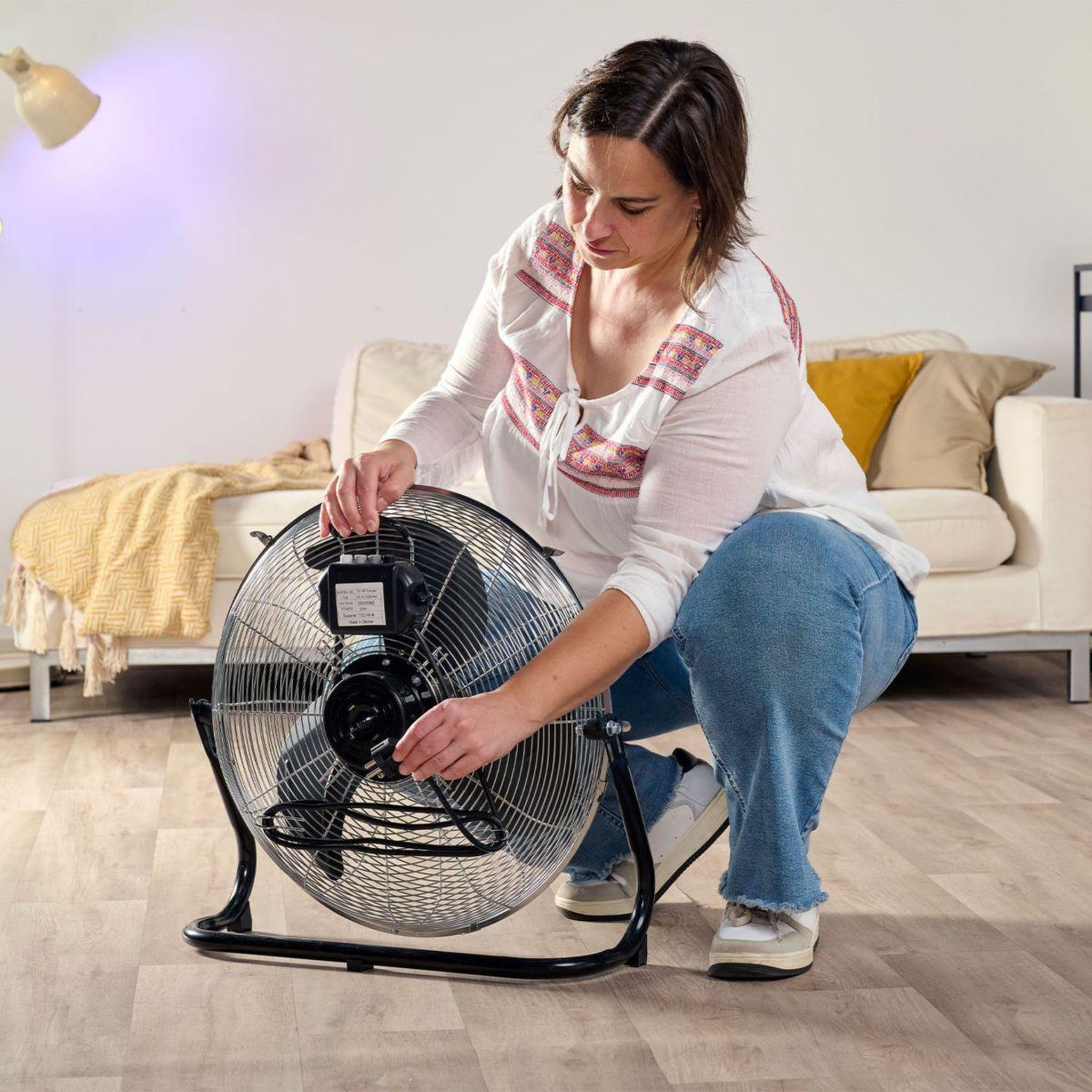 Voir la diapositive 3 : Black et Decker Ventilateur BXEFF122E