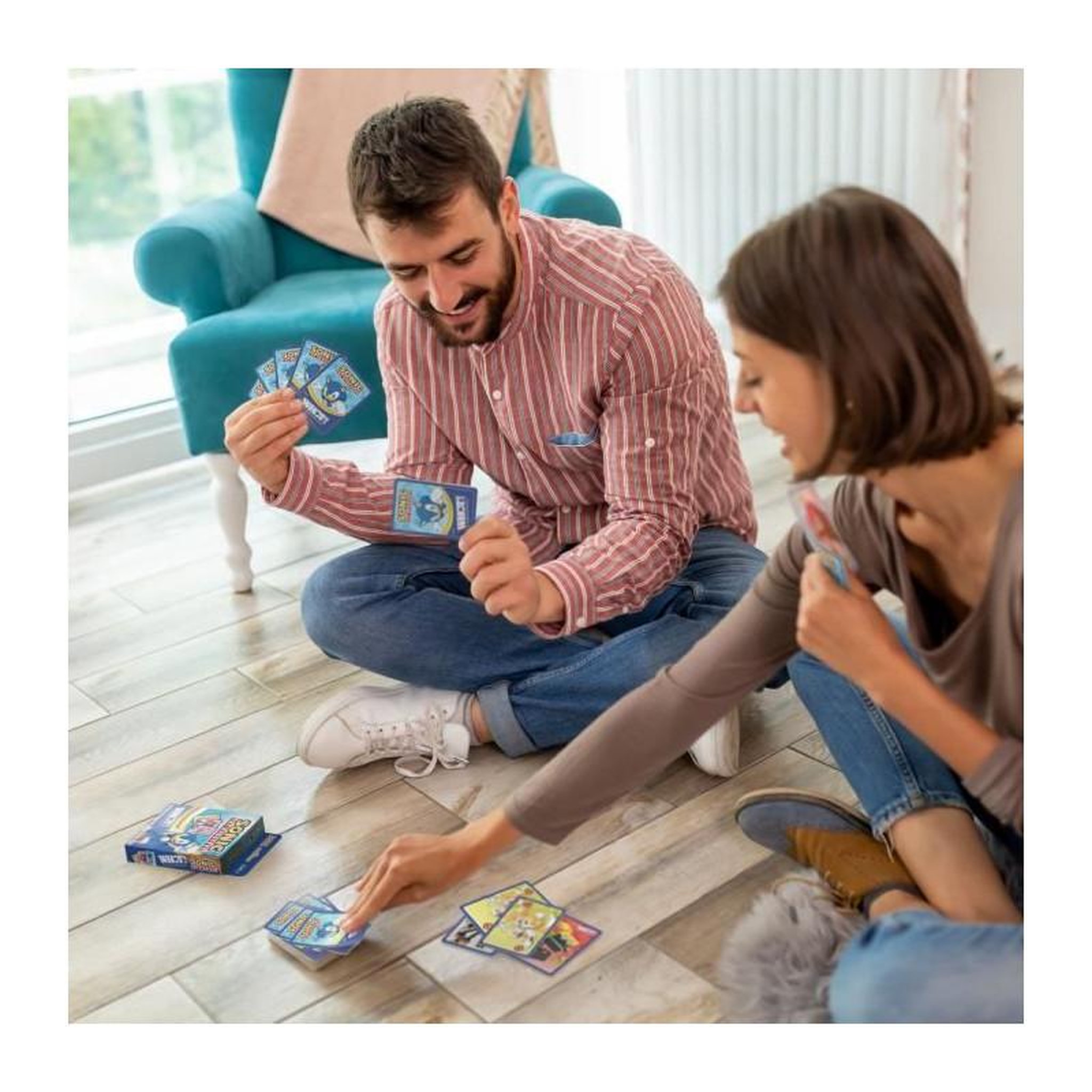 Voir la diapositive 4 : Winning Moves Whot! Sonic the Hedgehog - Jeu de cartes - WINNING MOVES - Jeu de cartes aux couleurs de Sonic pour toute la famille.