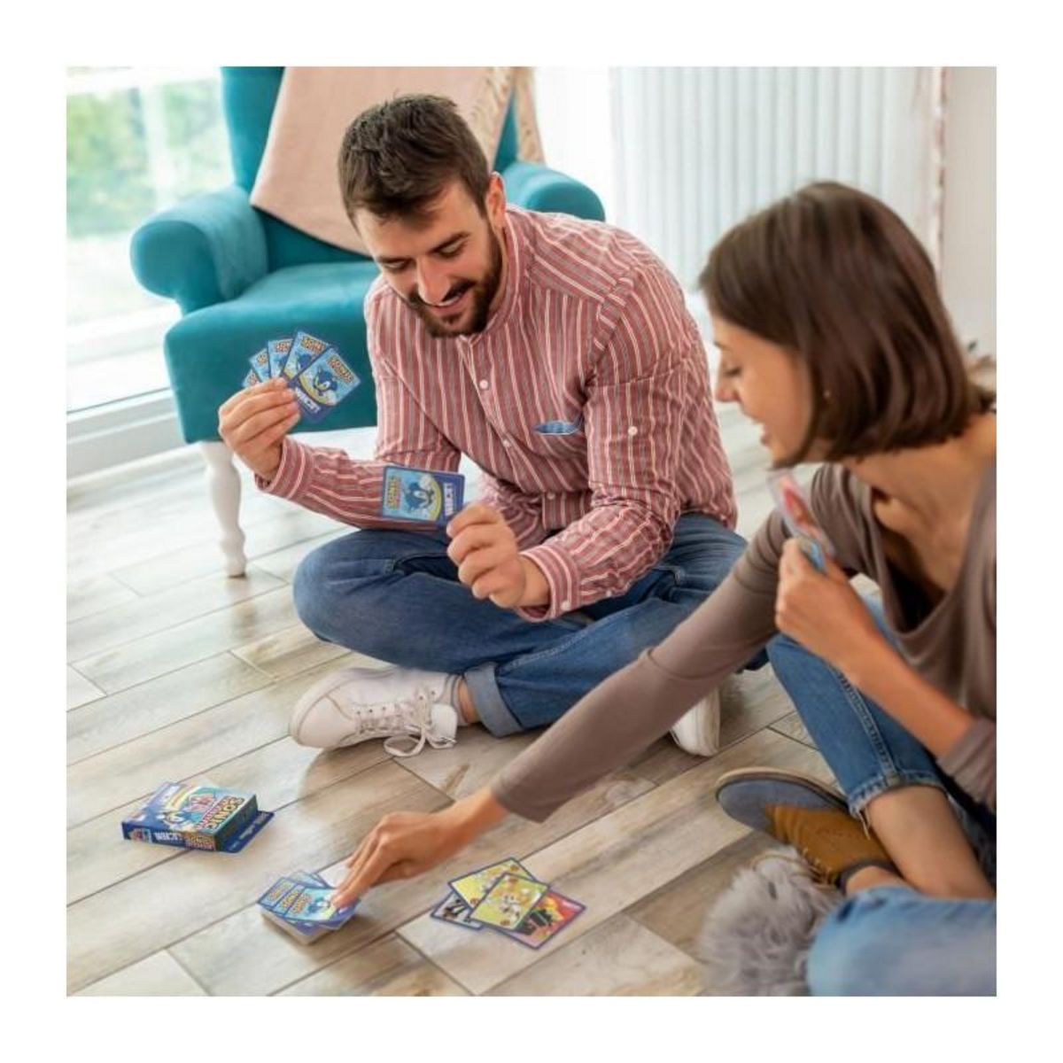 Winning Moves Whot! Sonic the Hedgehog - Jeu de cartes - WINNING MOVES - Jeu de cartes aux couleurs de Sonic pour toute la famille.