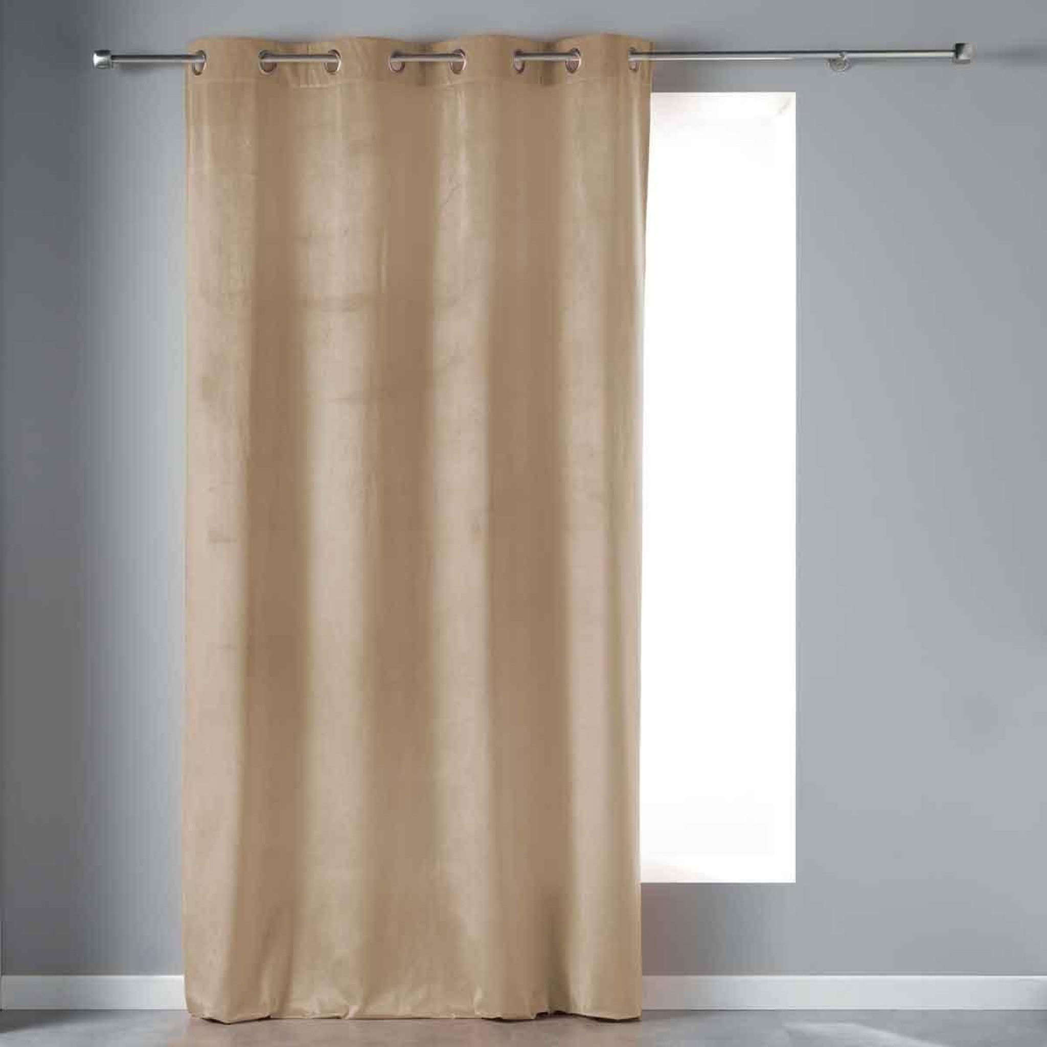 Douceur d'Intérieur Rideau à œillets  velvetine  140x240cm sable