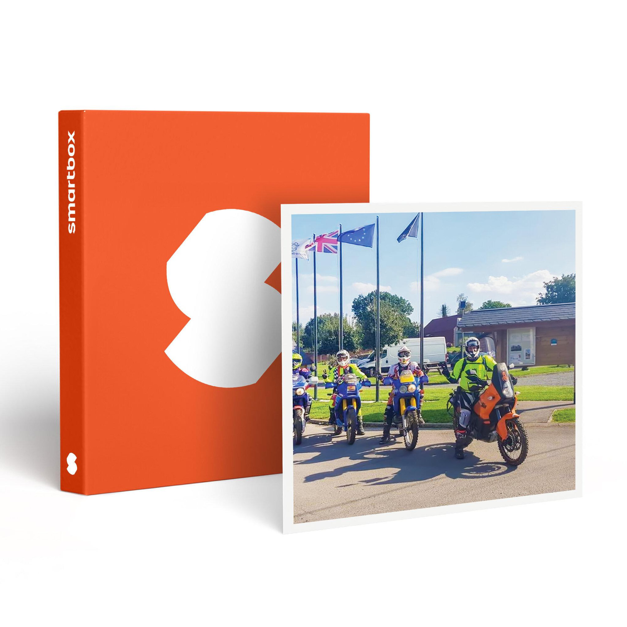 Smartbox Randonnée moto de 4h avec équipement de pilote intégral et collation - coffret cadeau sport & aventure