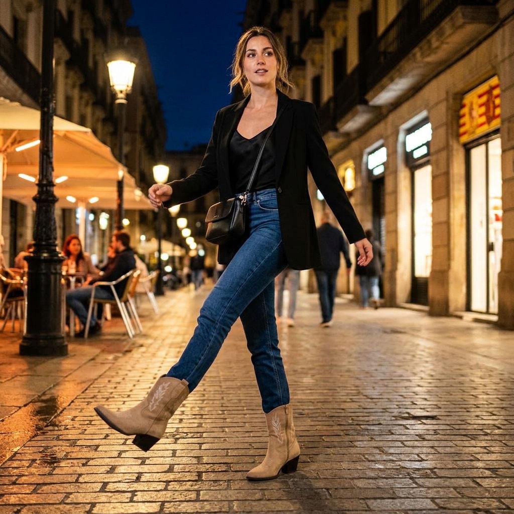 Voir la diapositive 5 : OZABI OZABI Bottines Santiag Femme Suédine Talon Bloc 6 cm Bout Pointu Mi-Mollet