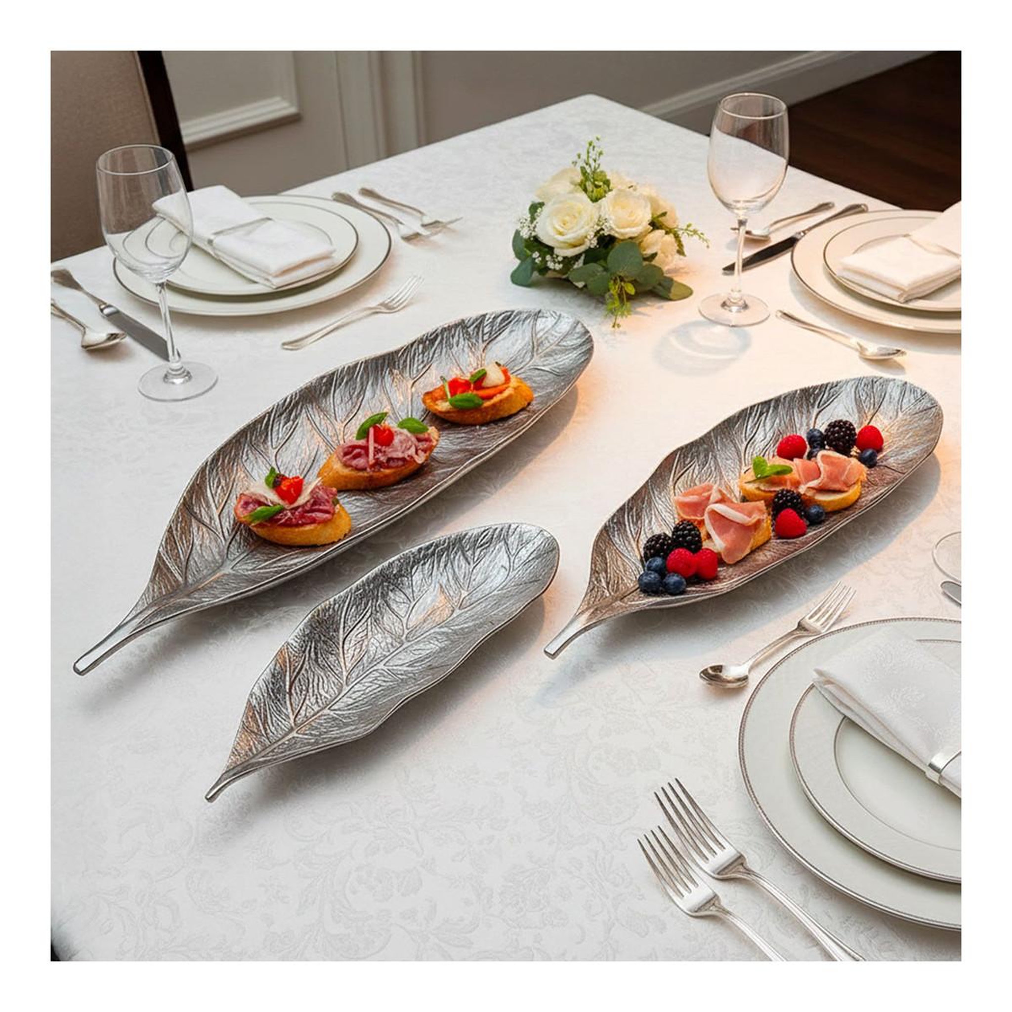 Voir la diapositive 4 : Paris Prix Lot de 3 Plateaux de Présentation  Leaf  64cm Argent