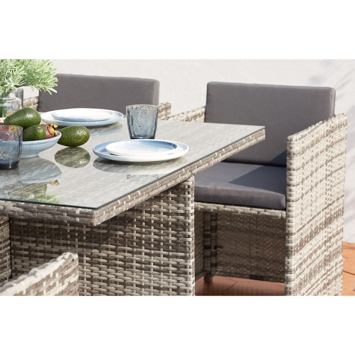 CONCEPT USINE Salon de jardin encastrable 4 personnes en résine tressée gris MIAMI