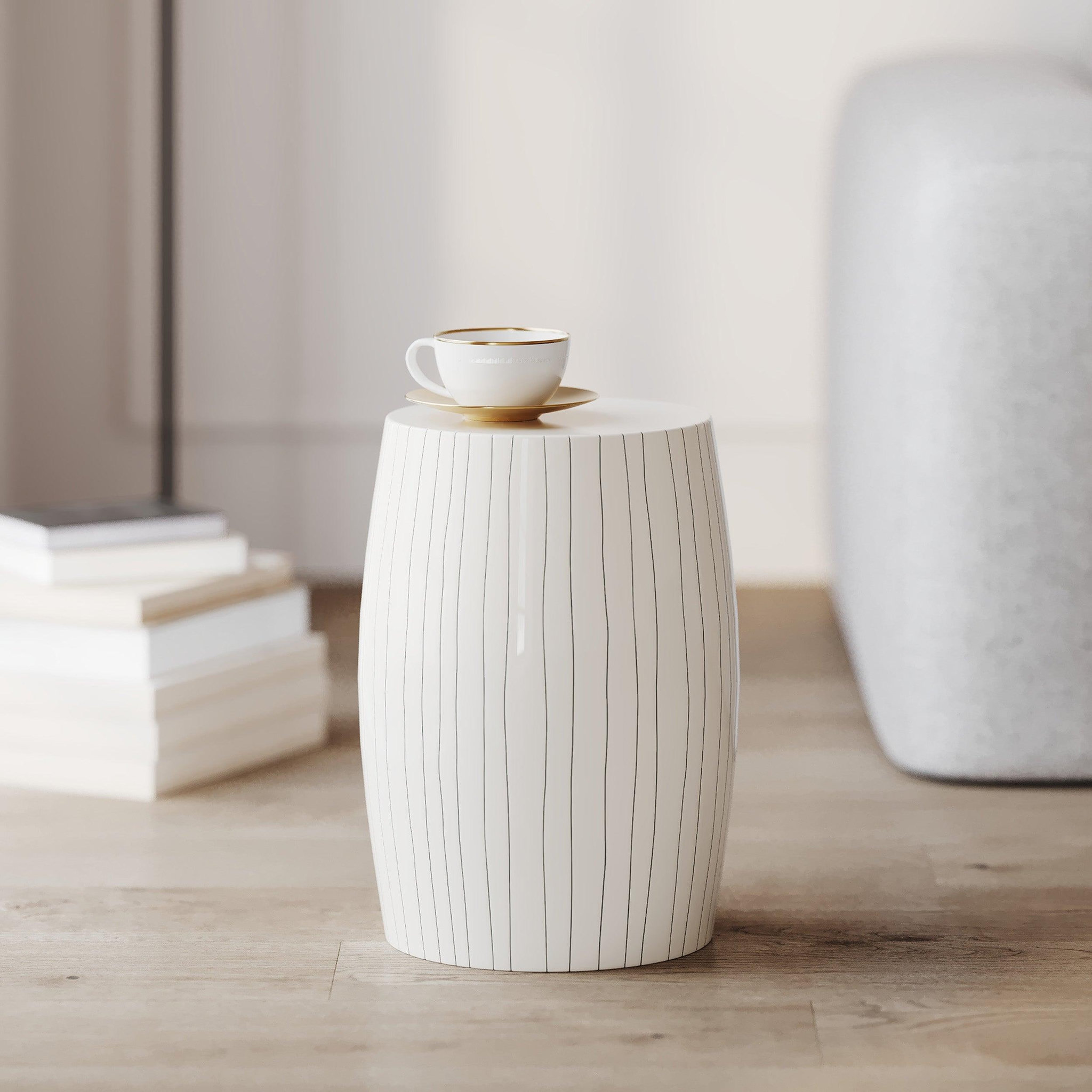 Voir la diapositive 2 : MAISON PAVANE Table d'appoint ronde en métal blanc rayé d26 cm-nello