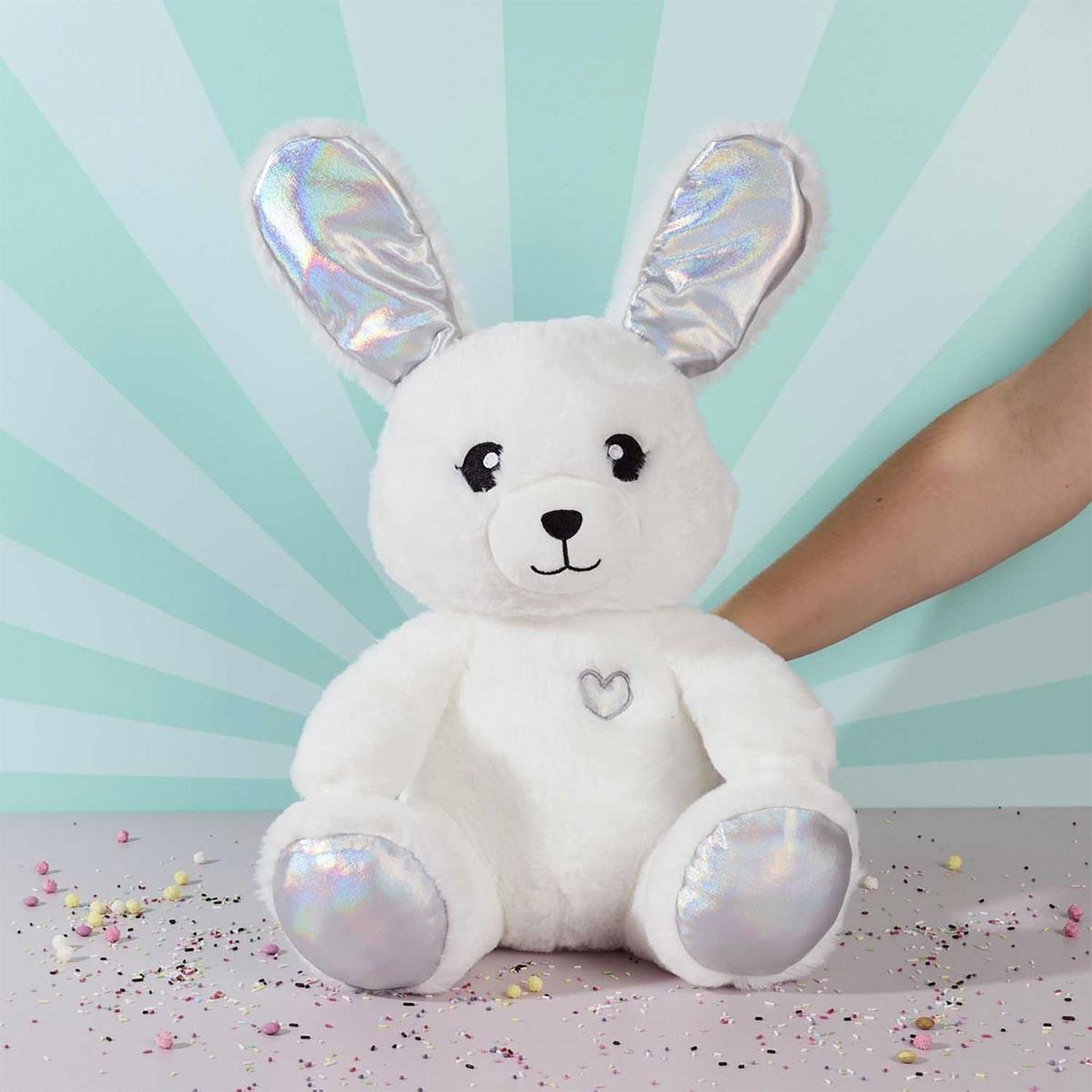 Voir la diapositive 5 : The concept Factory Peluche animée lapin  kawaii  30cm blanc