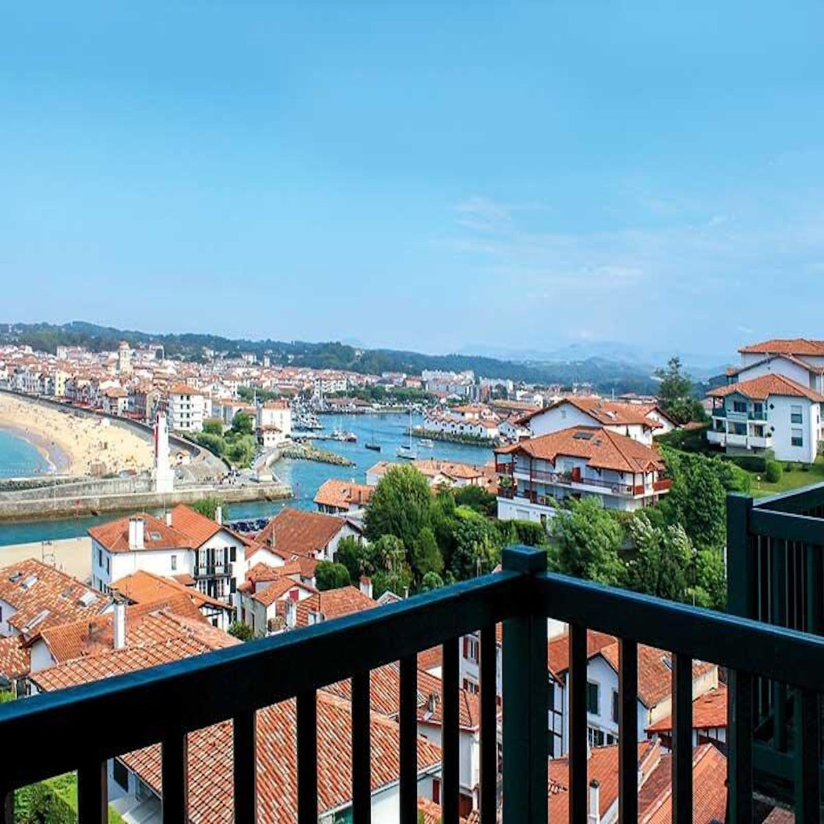 Smartbox Séjour en bord de mer ou de lac : 1-2 nuits en duo - Coffret Cadeau Séjour