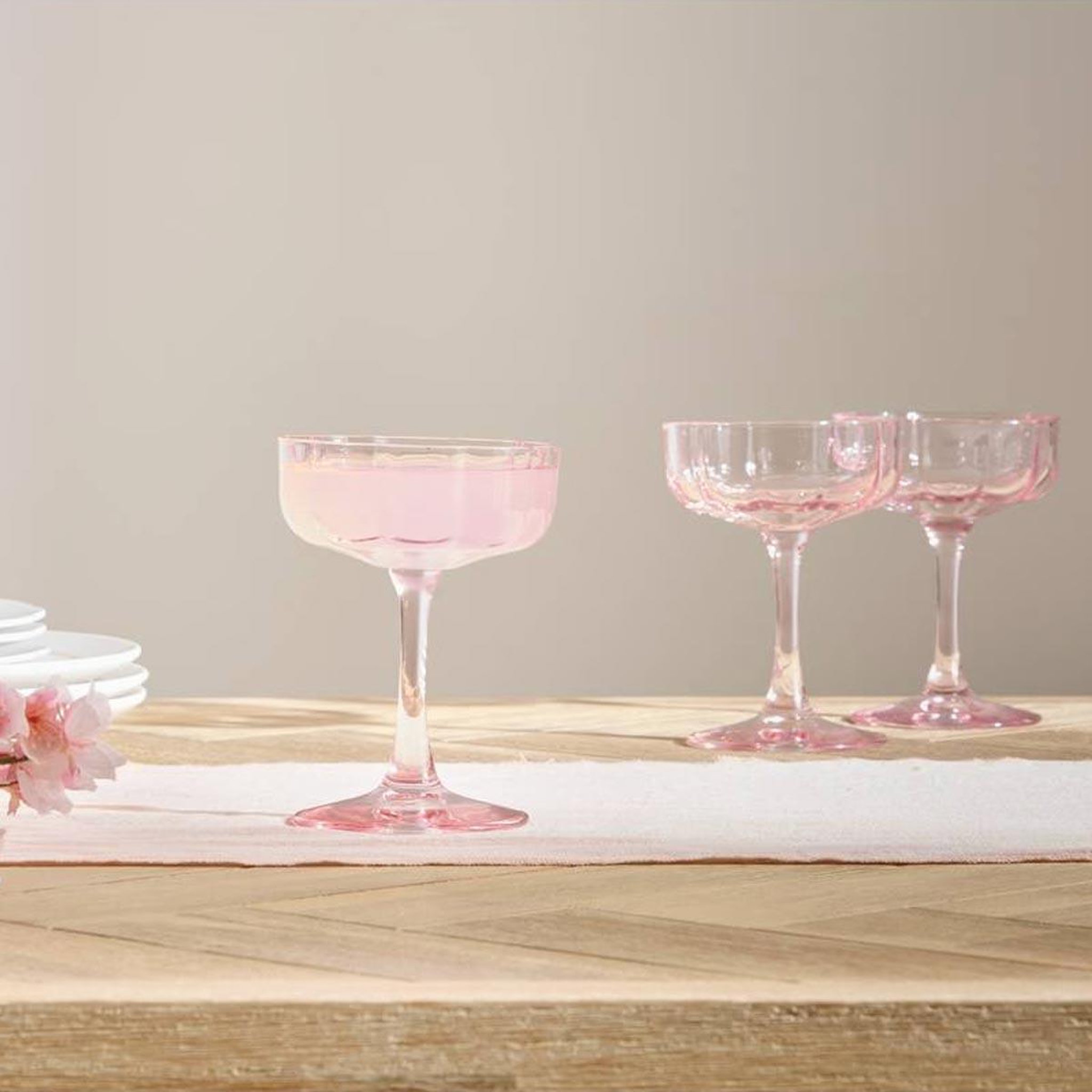 Voir la diapositive 3 : SECRET DE GOURMET Lot de 6 verres à cocktail  fleur  15cl rose