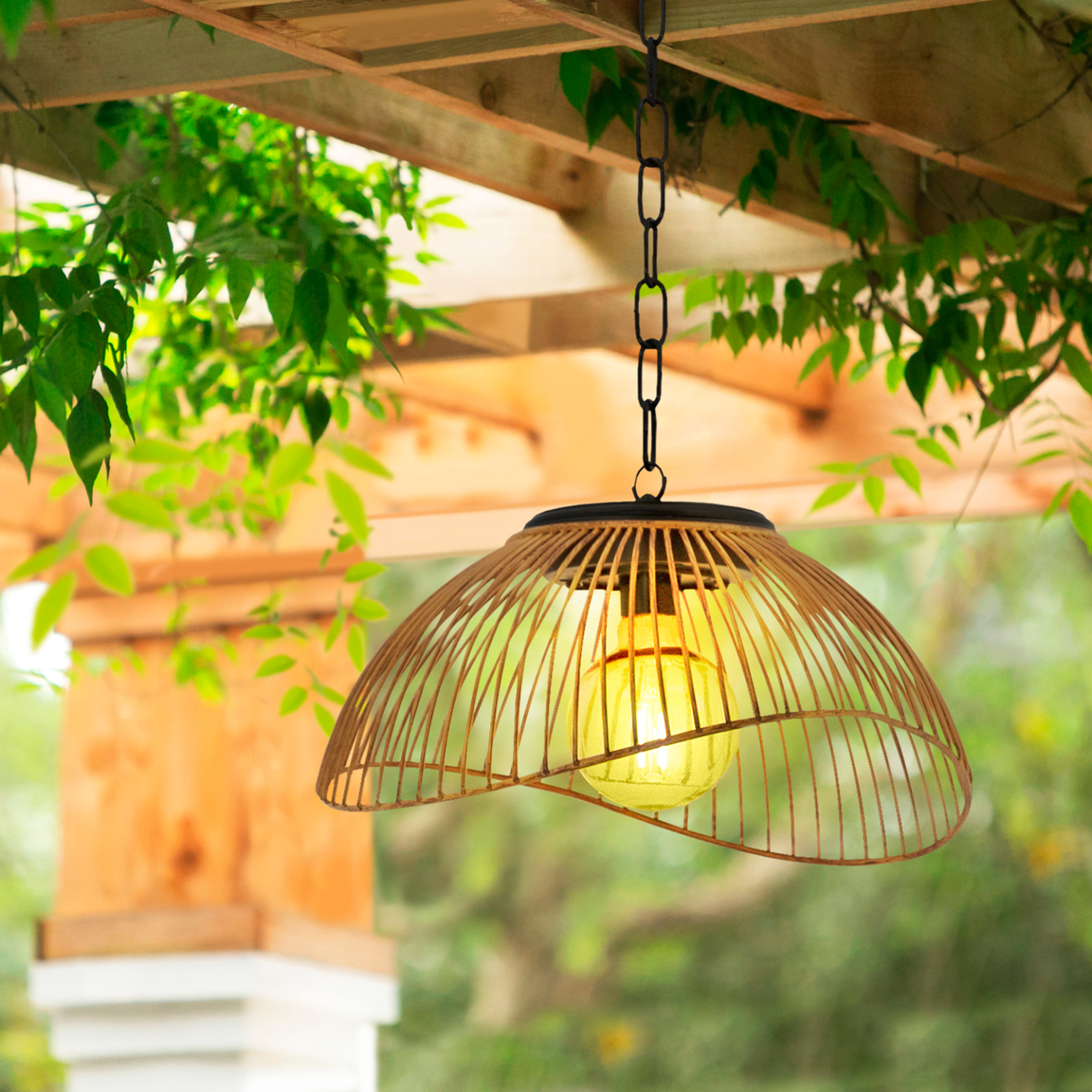 Voir la diapositive 2 : ID MARKET Lampe solaire extérieure SYDNEY suspension en métal effet rotin