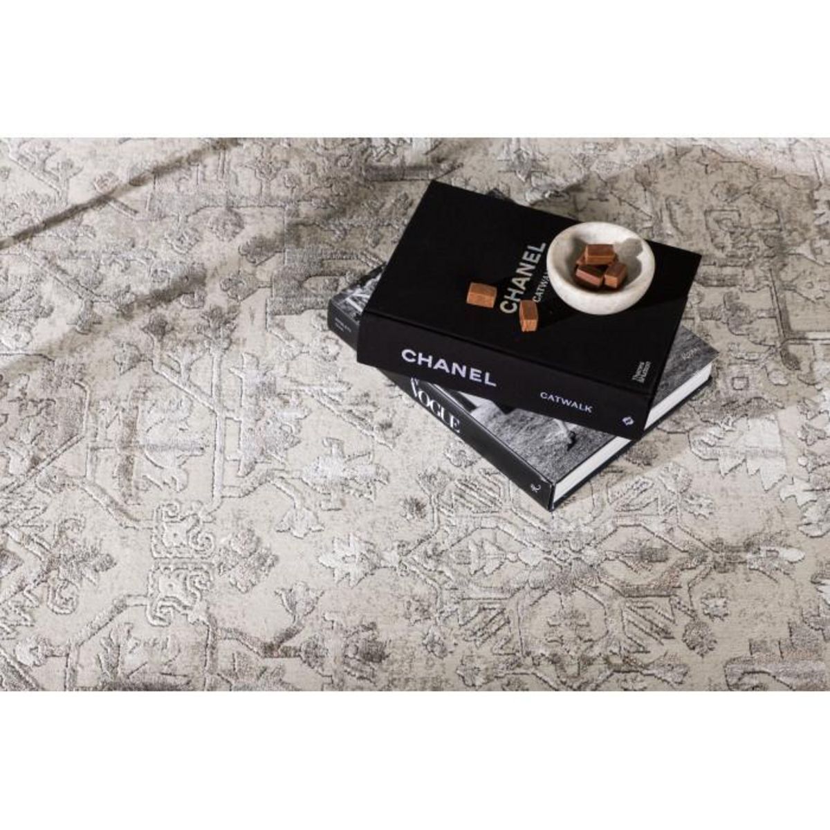 Paris Prix Tapis Déco  Cleo Hypnos  160x230cm Argent