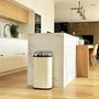 Voir la diapositive 5 : Kitchen move Poubelle automatique 42l creme/inox - bat-42ls02a cream ss