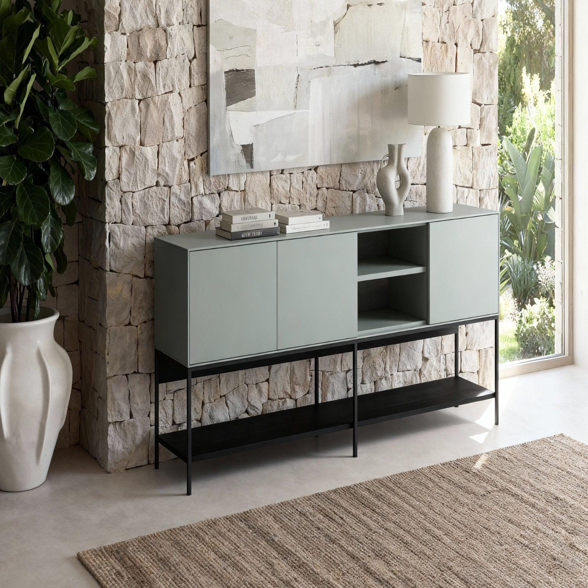 Voir la diapositive 3 : CASANOVA PARIS MAOLA - Buffet 3 portes 180cm en mélamine - Gris
