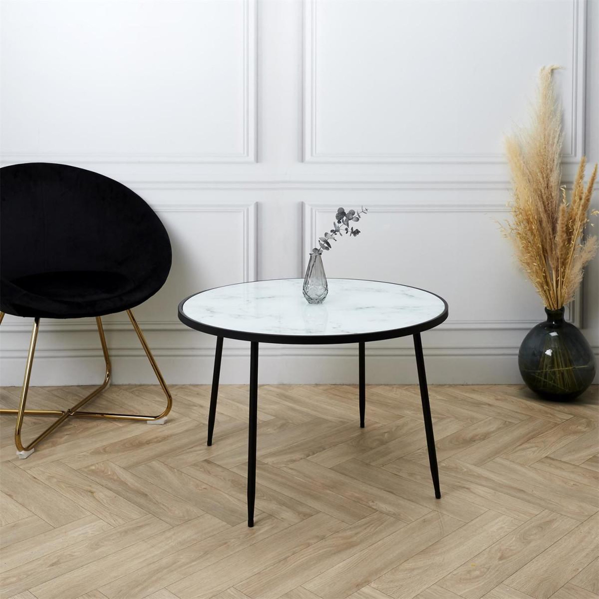Voir la diapositive 4 : The Home Deco Factory Table basse design  felicity  75cm noir & blanc
