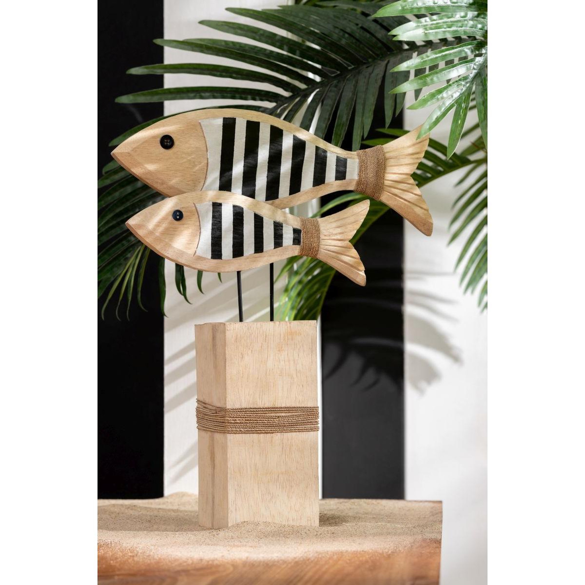 Voir la diapositive 2 : J-LINE Poissons déco sur pied  rayé  45cm naturel & noir