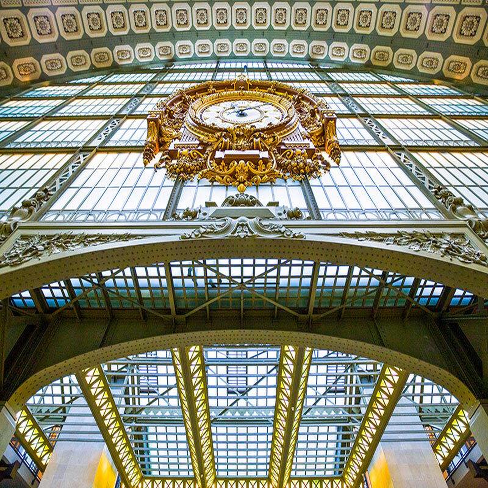 Voir la diapositive 3 : Smartbox Sortie culturelle en famille à paris au musée d'orsay pour 2 adultes et 1 enfant - coffret cadeau sport & aventure