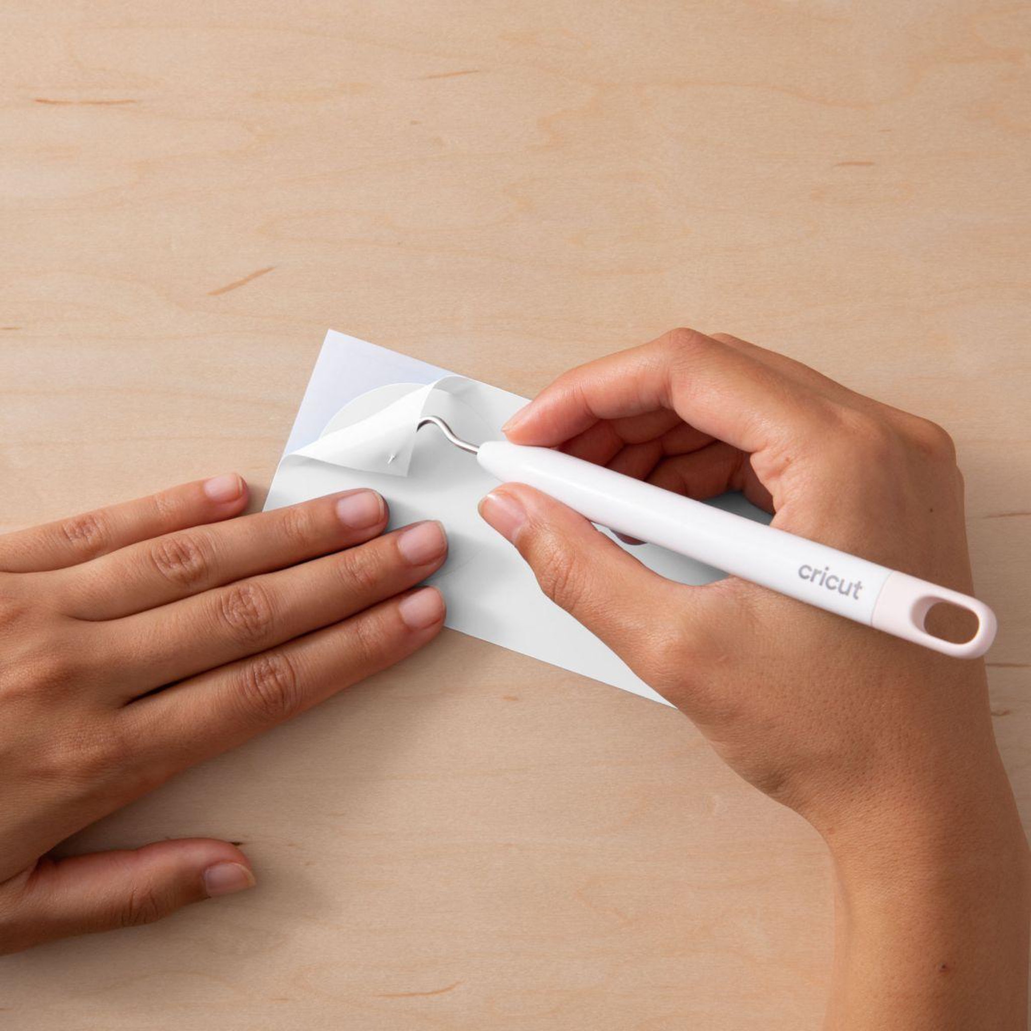 Voir la diapositive 4 : CRICUT Accessoire thermocollant couleur activee par les uv