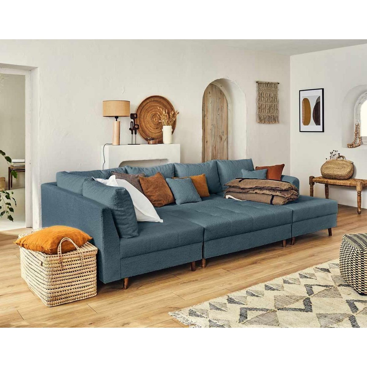 LISA DESIGN Rune - canapé panoramique d'angle gauche - 7 places - avec pouf d'appoint - en tissu bouclette