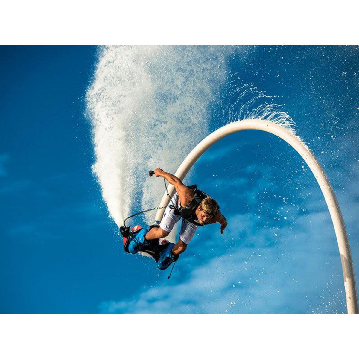 Smartbox Session de flyboard de 40 min pour 2 personnes à Hyères - Coffret Cadeau Sport & Aventure