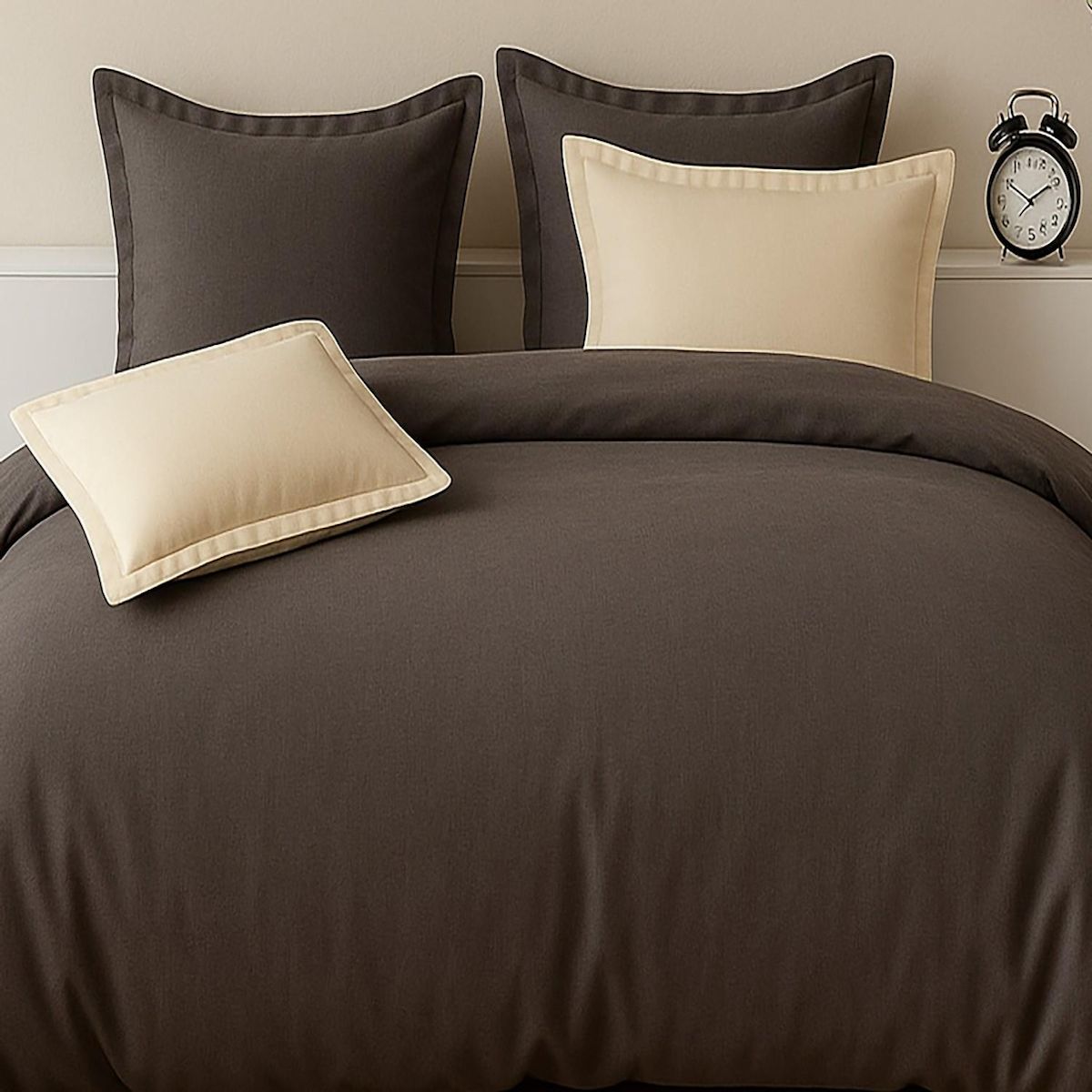 BATON ROUGE Taie d'oreiller avec volant percale