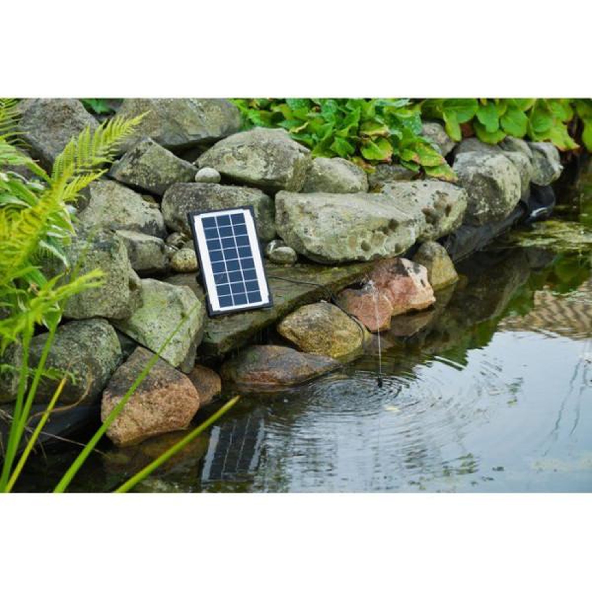 Voir la diapositive 2 : Ubbink Pompe fontaine - UBBINK - SolarMax 250 - Débit 200 l/h - Panneau solaire 6V 160mA - Jets volcan & cloche