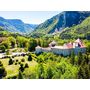 Voir la diapositive 3 : Smartbox Séjour de 2 jours dans un château 4* près d'Annecy - Coffret Cadeau Séjour