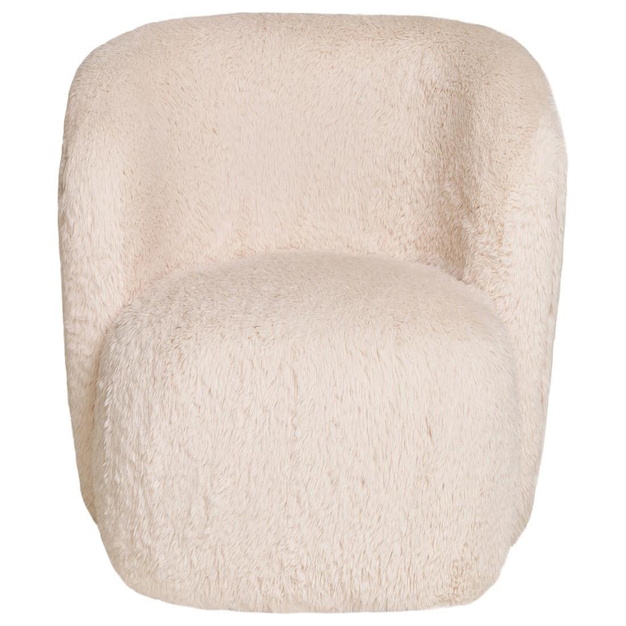 Voir la diapositive 3 : LISA DESIGN Maeto - fauteuil - en fausse fourrure
