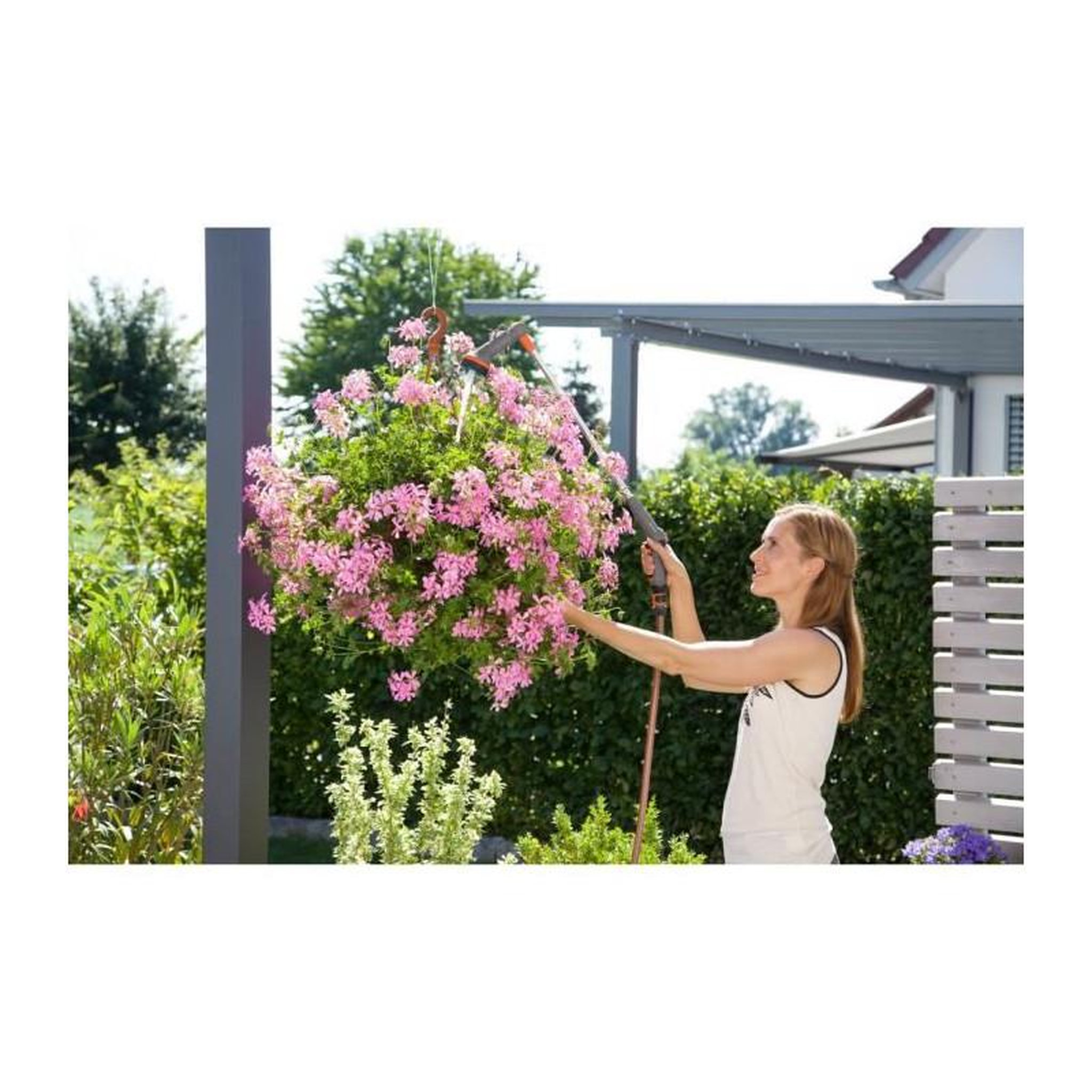 Voir la diapositive 3 : Gardena GARDENA Fusil-arrosoir pour suspensions Comfort - Longueur 90cm - Jet aere + brume - Verrouillage du jet - Garantie 5 ans 18335-