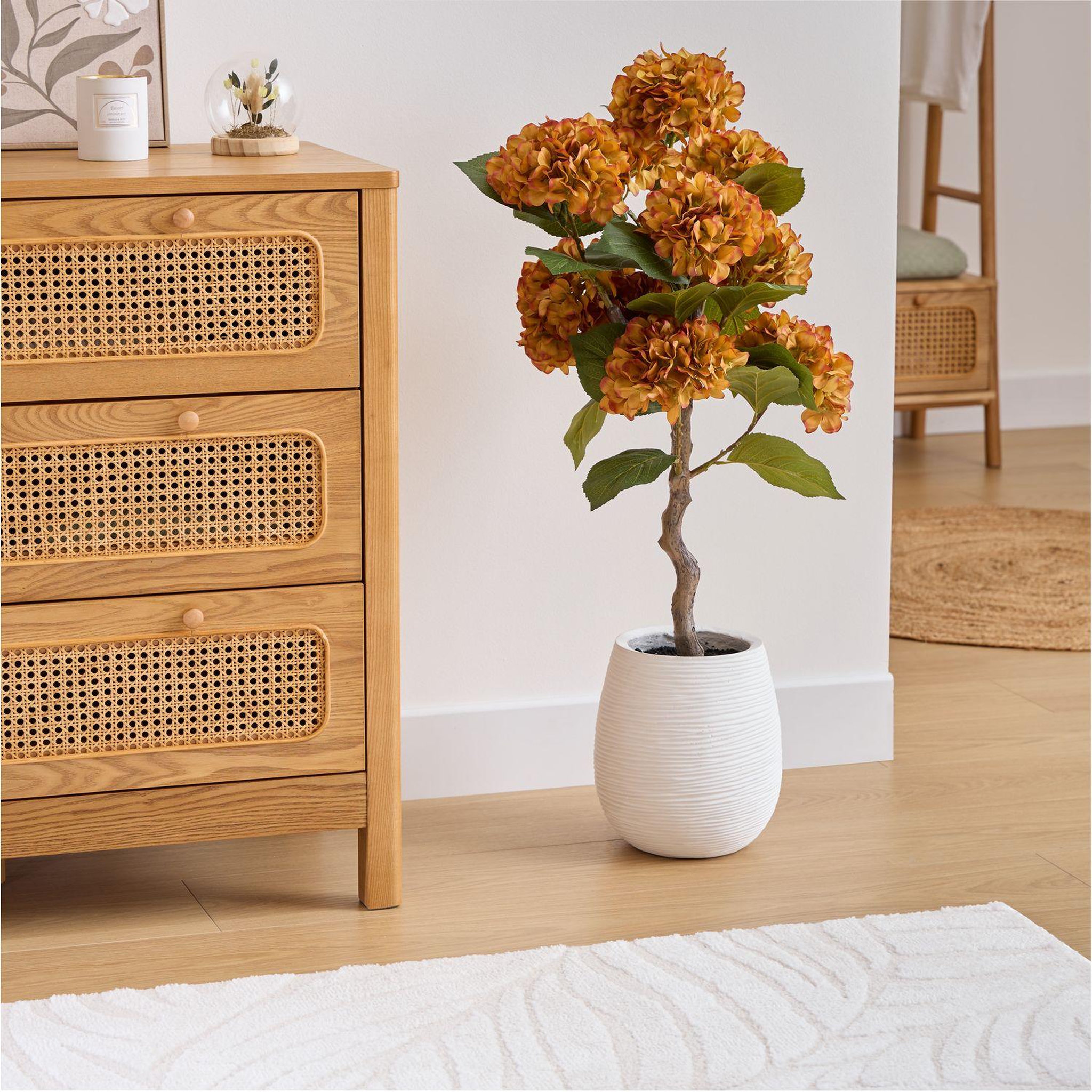 Voir la diapositive 2 : ATMOSPHERA Fleurs d'hortensia artificielles mika - orange