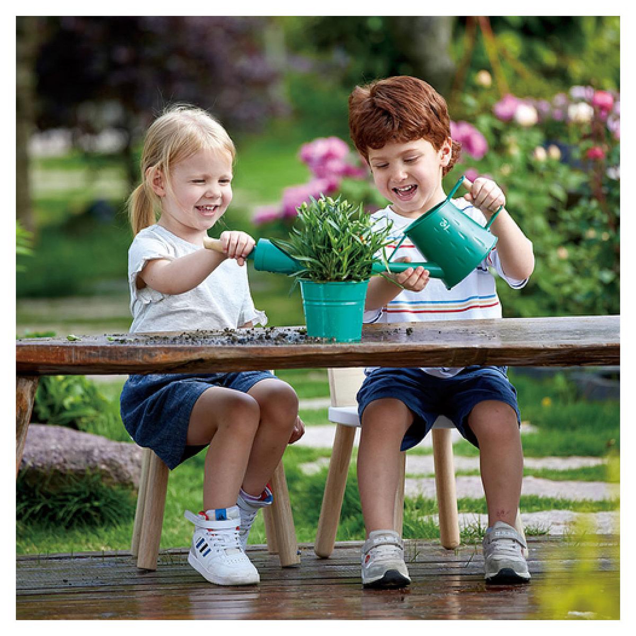 Voir la diapositive 3 : Hape Set de jardinage - Garrdening tool set