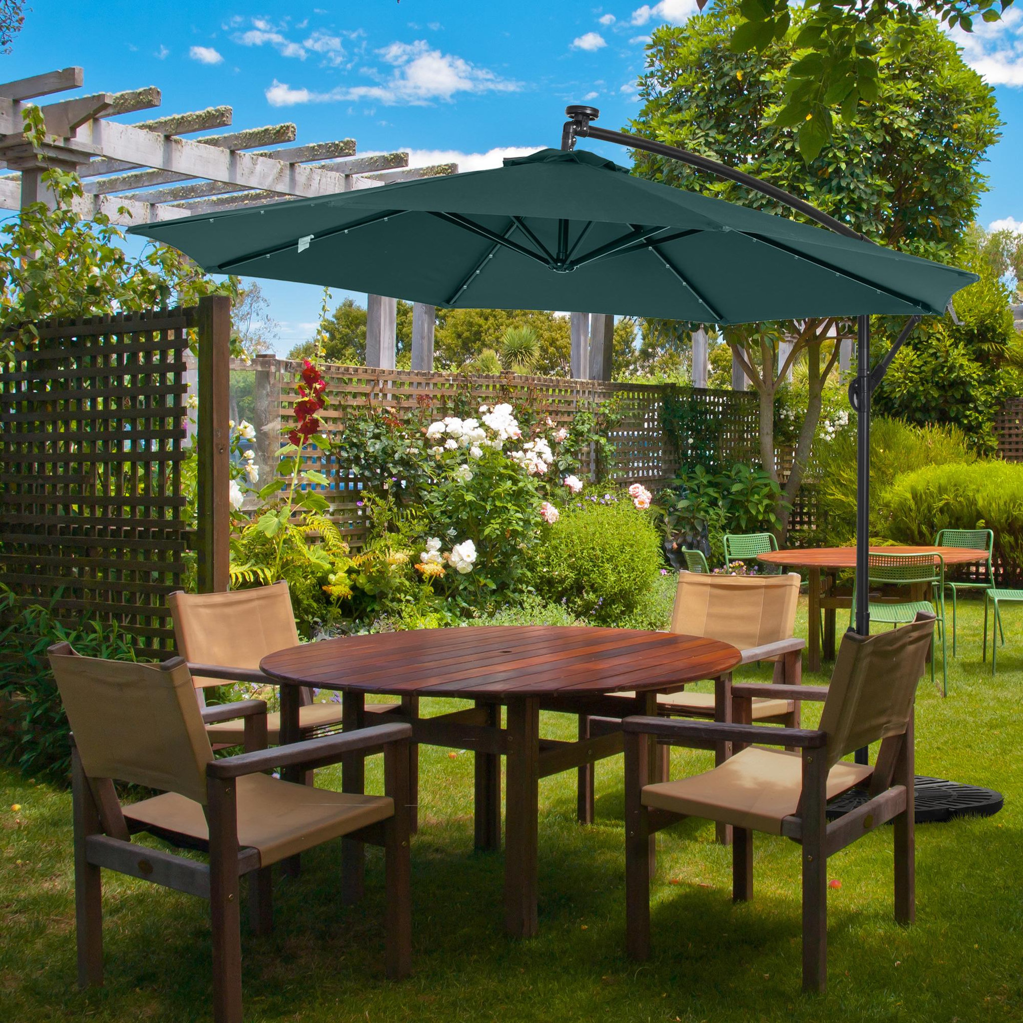 Voir la diapositive 4 : OUTSUNNY Parasol déporté octogonal parasol LED inclinable manivelle piètement acier dim. Ø 3 x 2,6H m vert